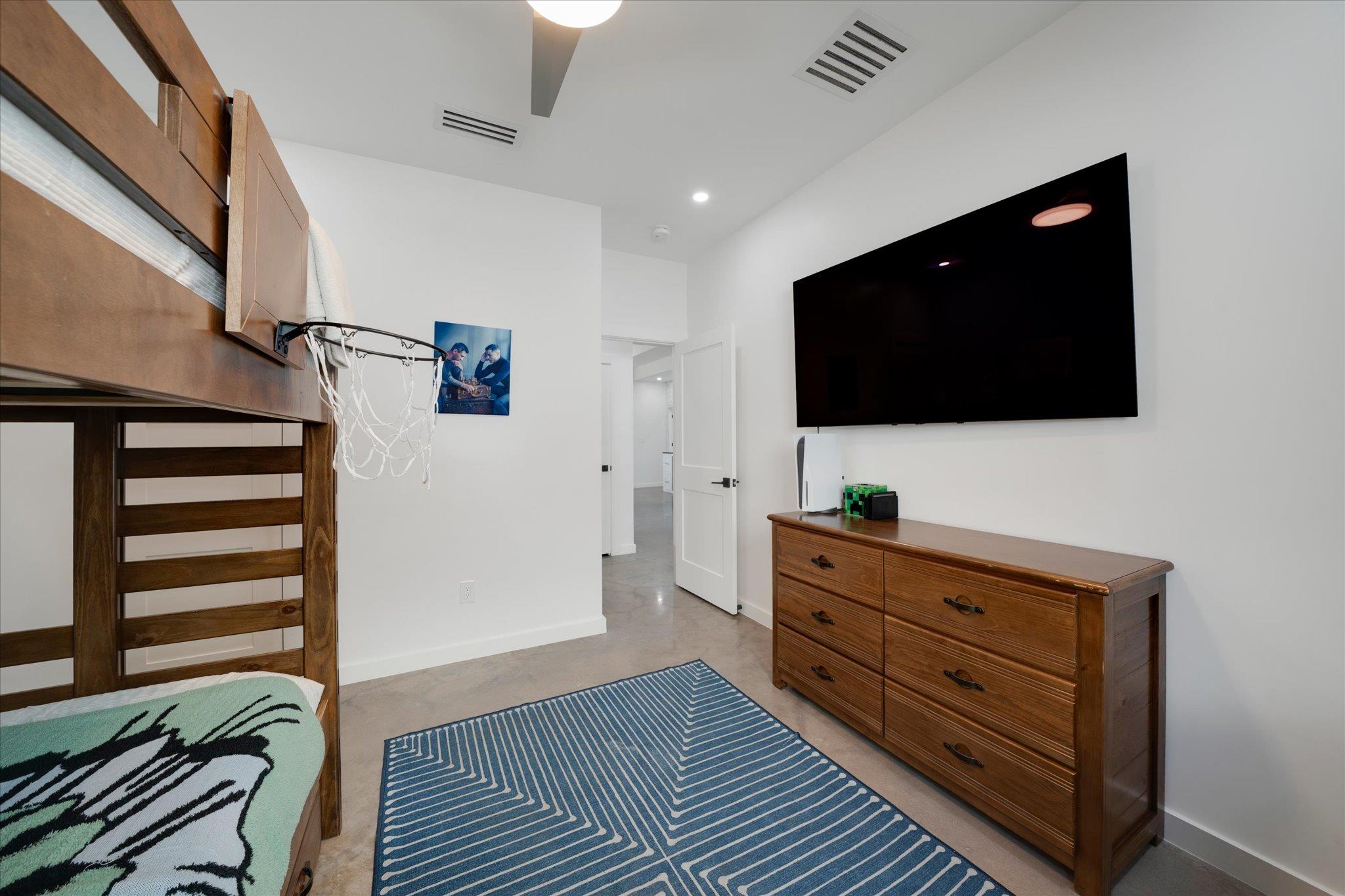 1611 Johnson St, Marble Falls, TX 78654