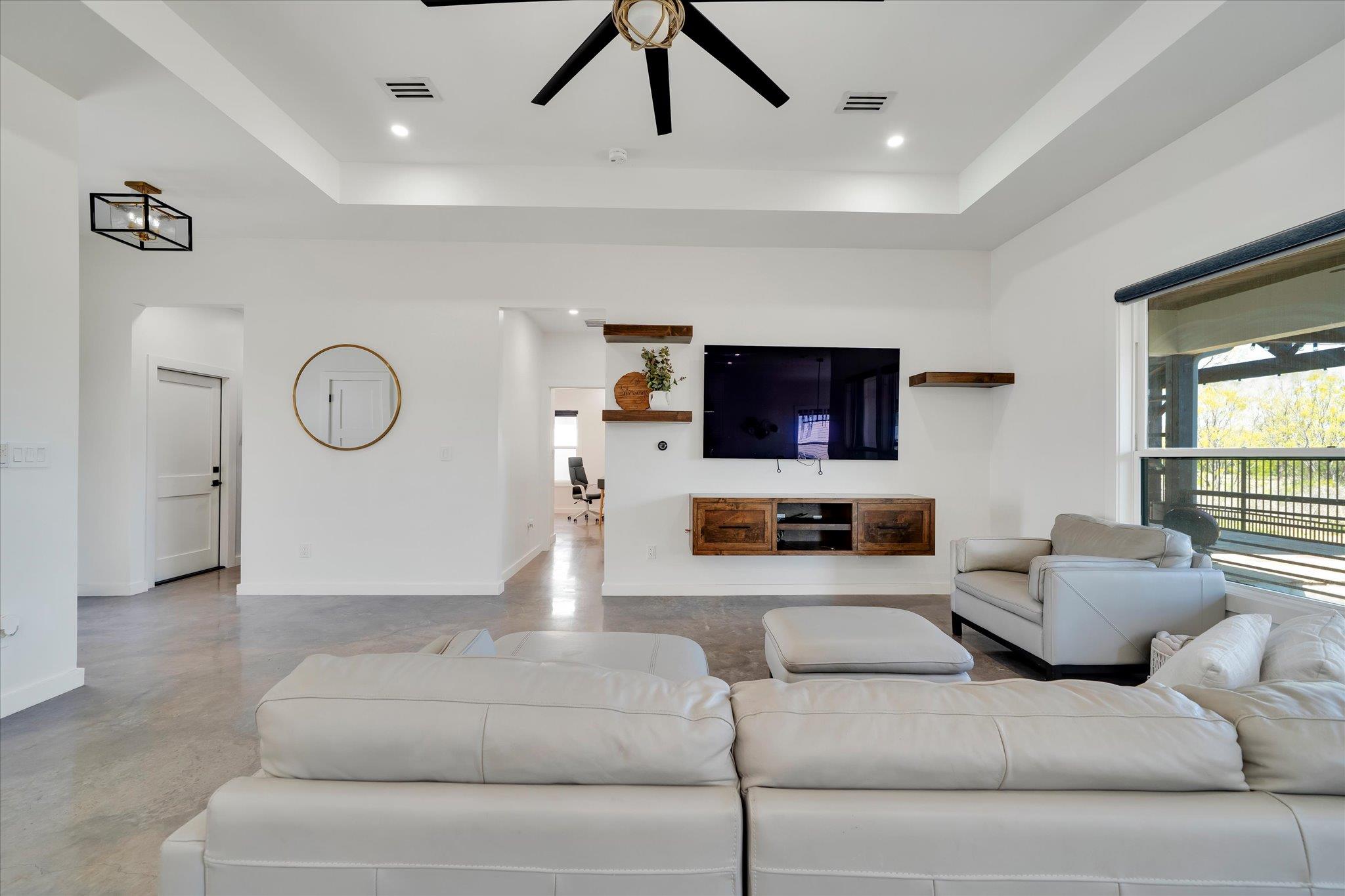 1611 Johnson St, Marble Falls, TX 78654