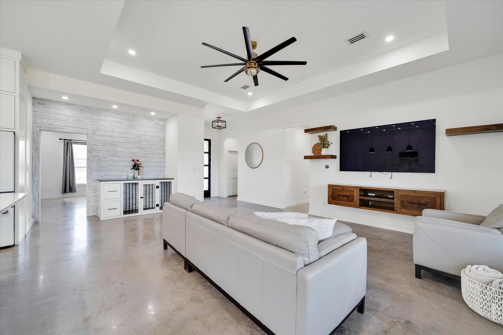 1611 Johnson St, Marble Falls, TX 78654