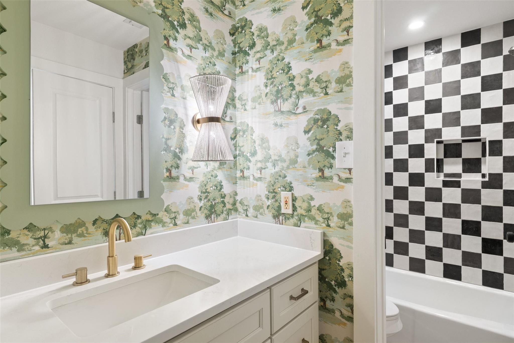 44 Brookhollow Dr, Wimberley, TX 78676