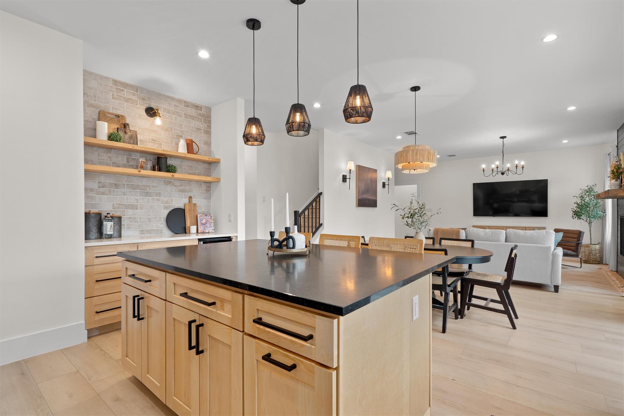 1108 Dunman Dr, Georgetown, TX 78628