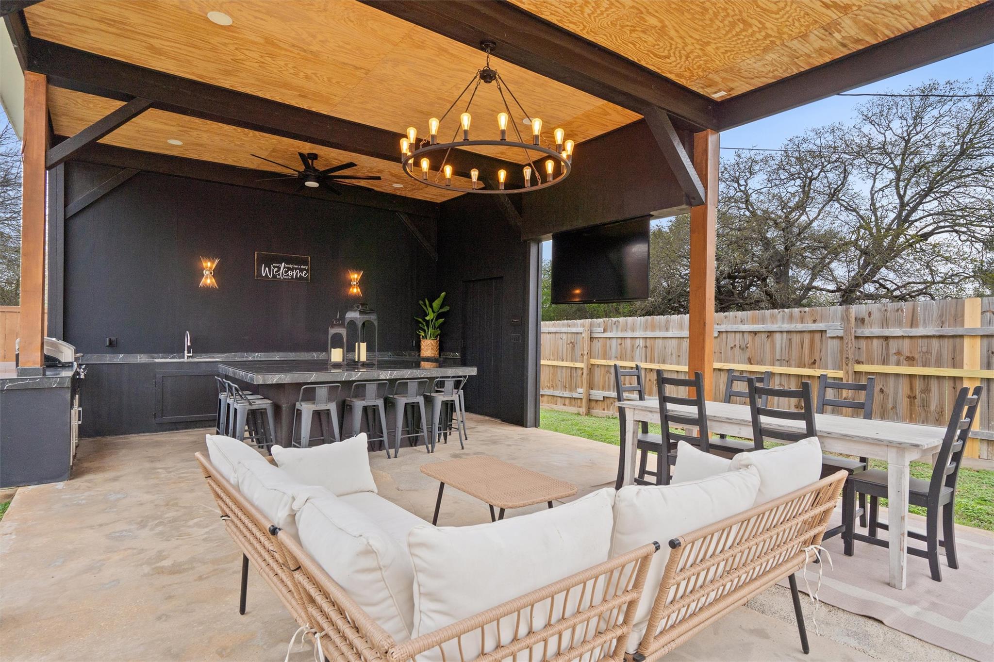 1108 Dunman Dr, Georgetown, TX 78628