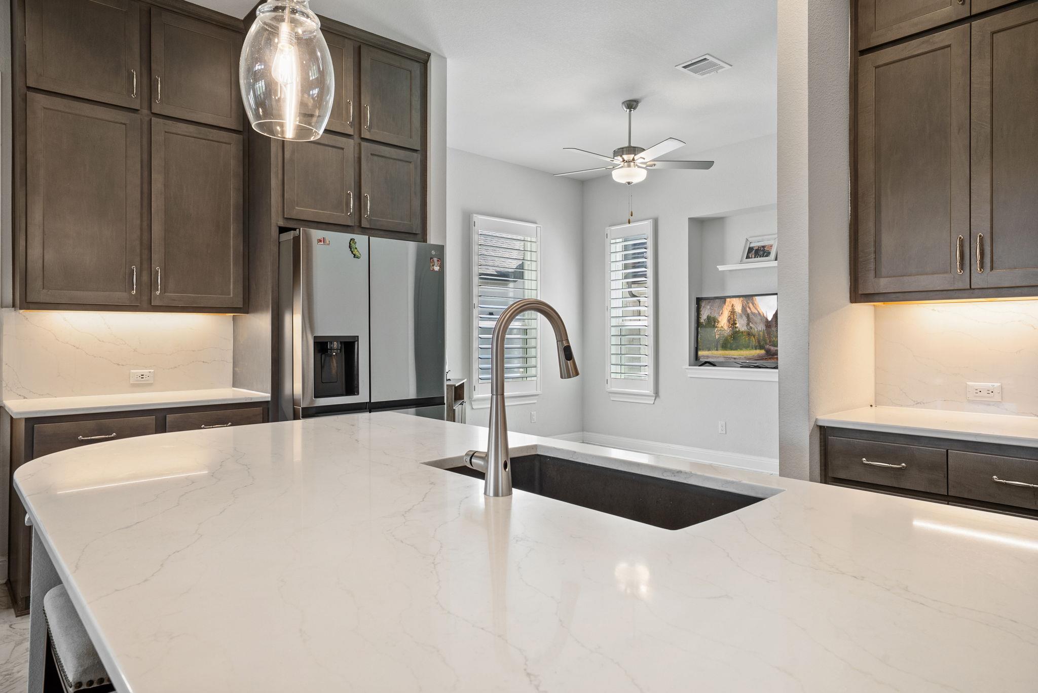 2132 Novara Trl, Leander, TX 78641