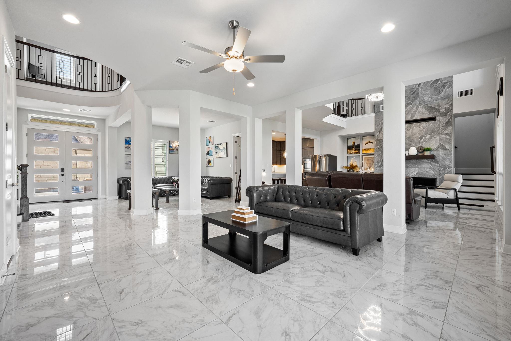 2132 Novara Trl, Leander, TX 78641