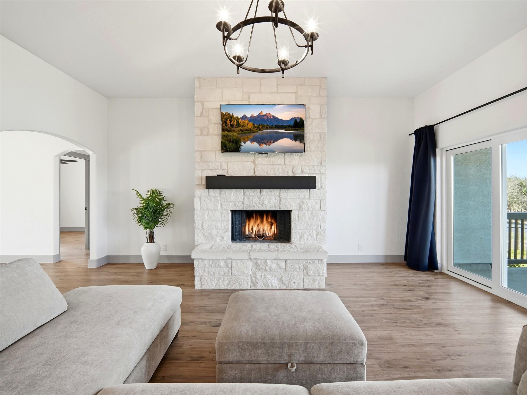 101 N Jerry Gray, Blanco, TX 78606