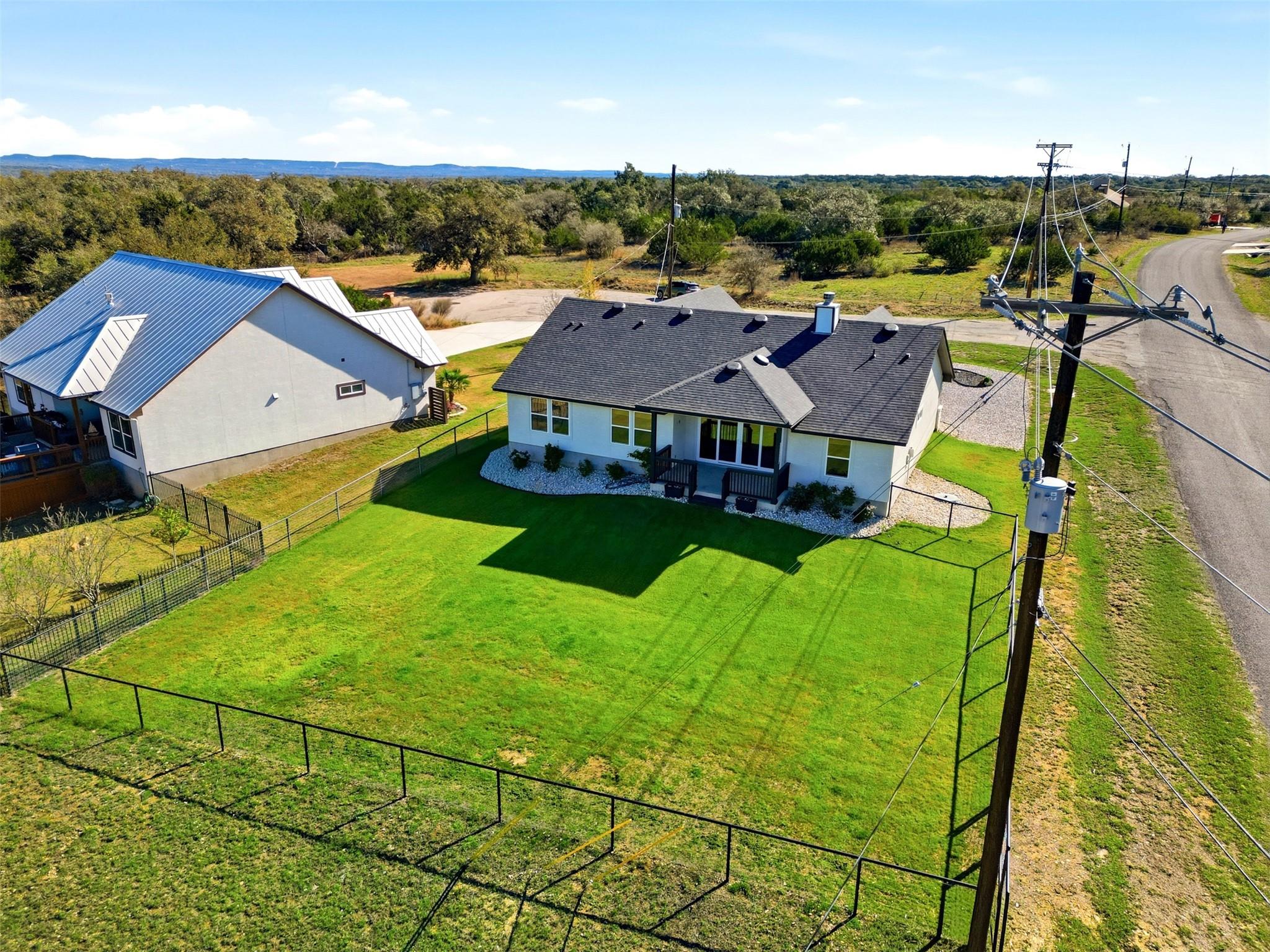 101 N Jerry Gray, Blanco, TX 78606