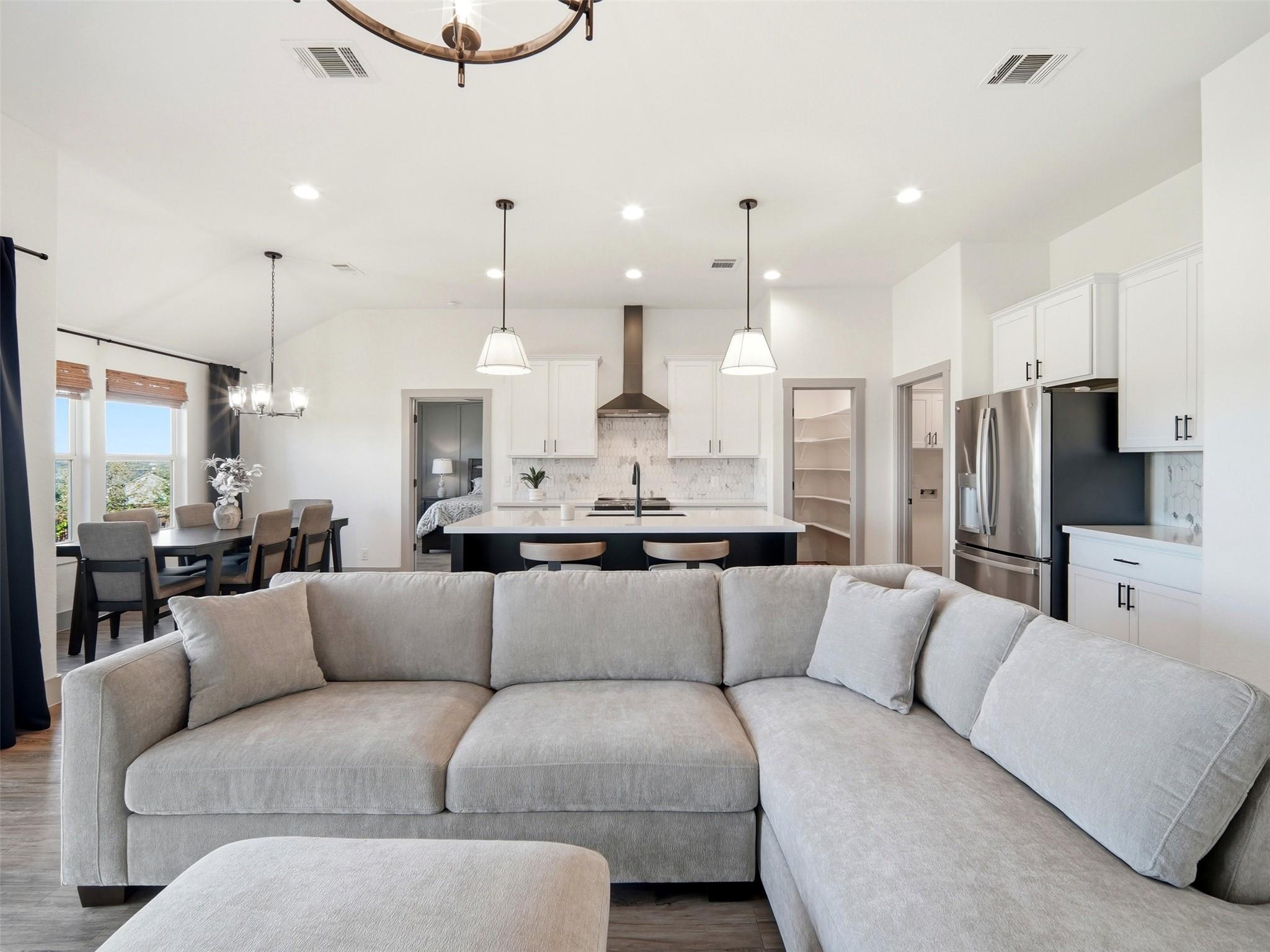 101 N Jerry Gray, Blanco, TX 78606