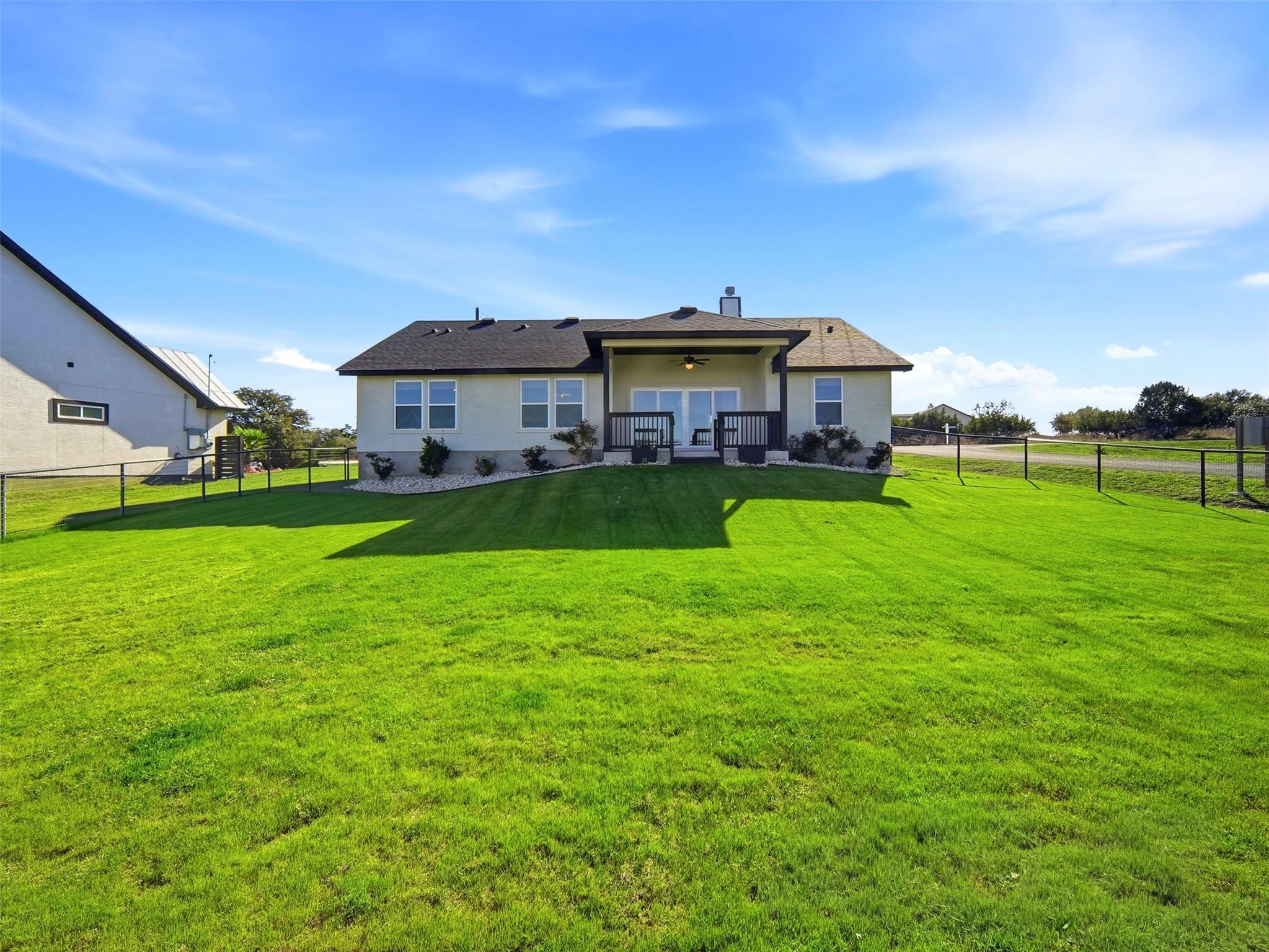 101 N Jerry Gray, Blanco, TX 78606