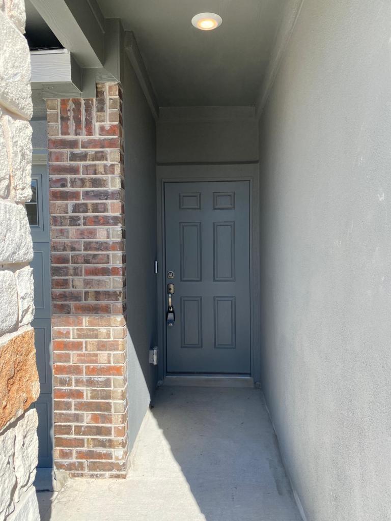 404 Escondido Cir, San Marcos, TX 78666