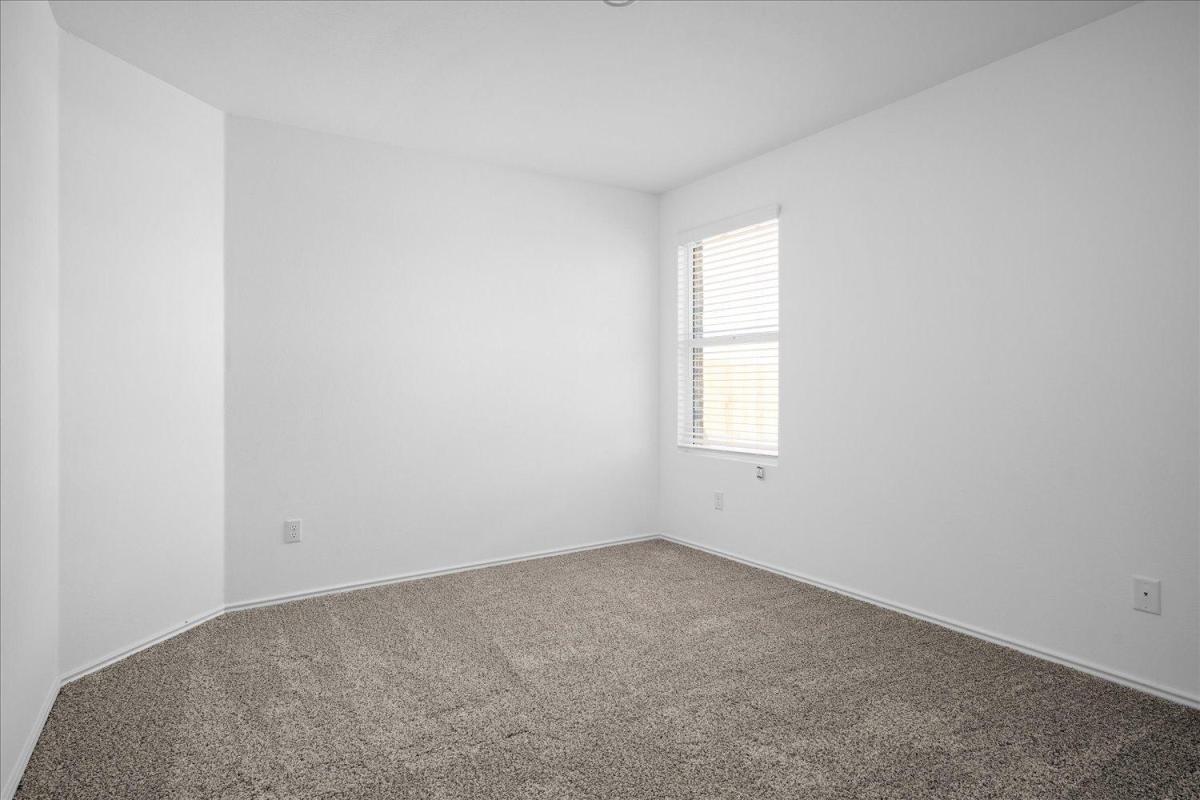 404 Escondido Cir, San Marcos, TX 78666