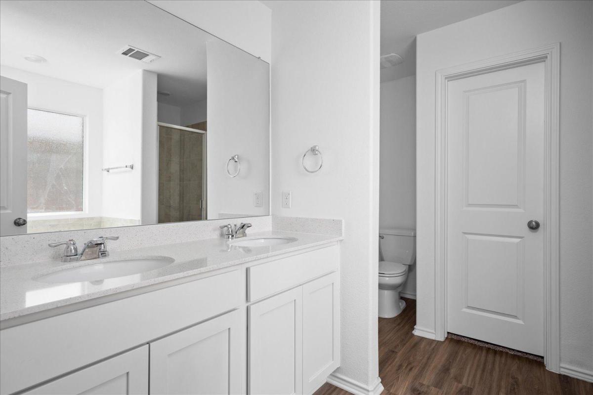 404 Escondido Cir, San Marcos, TX 78666