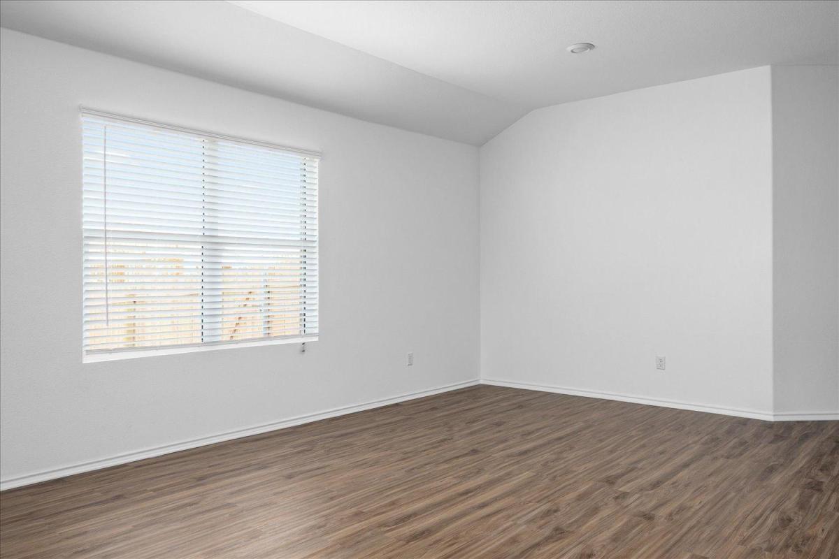 404 Escondido Cir, San Marcos, TX 78666