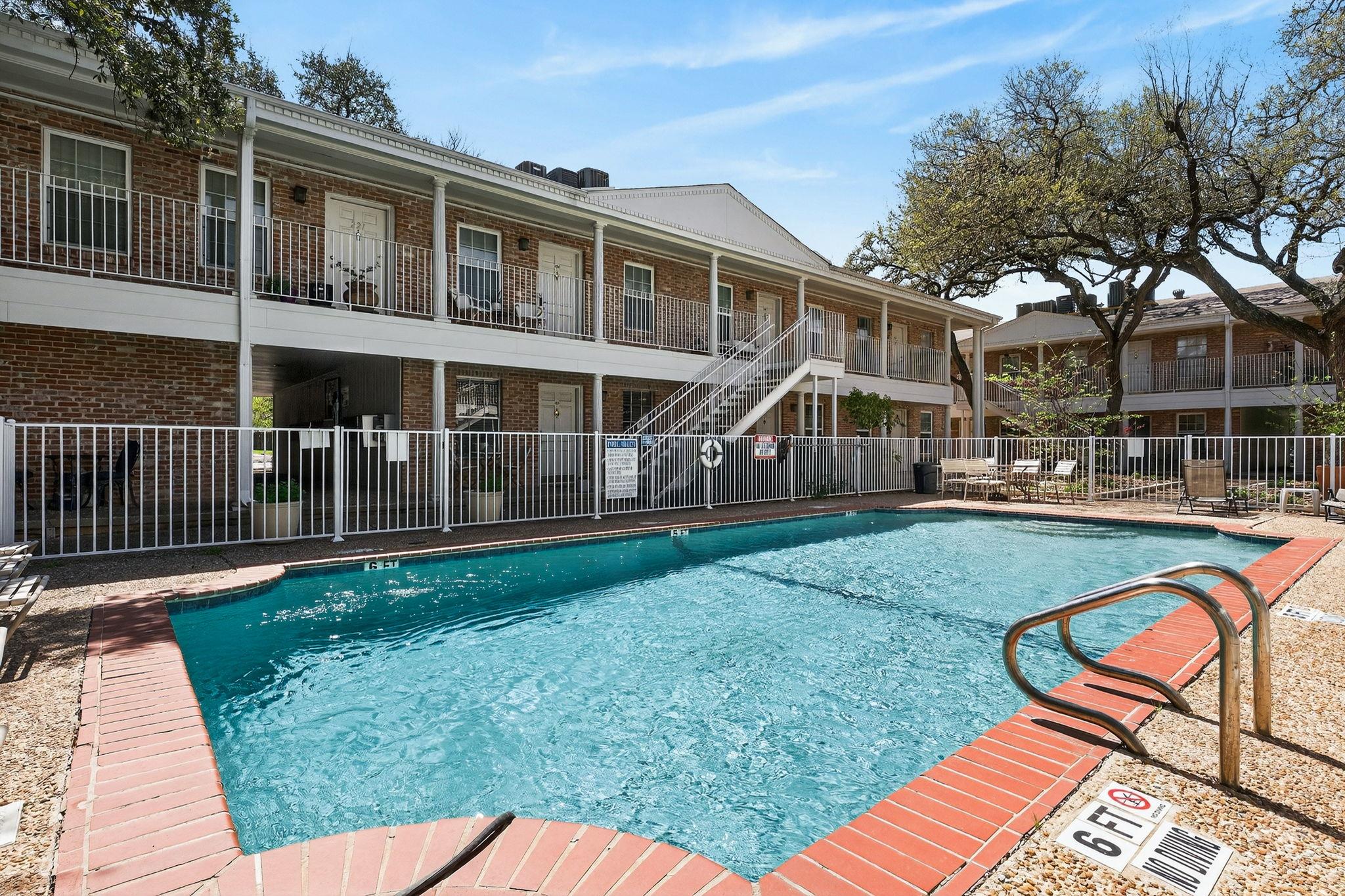 1240 Barton Hills Dr # 206, Austin, TX 78704