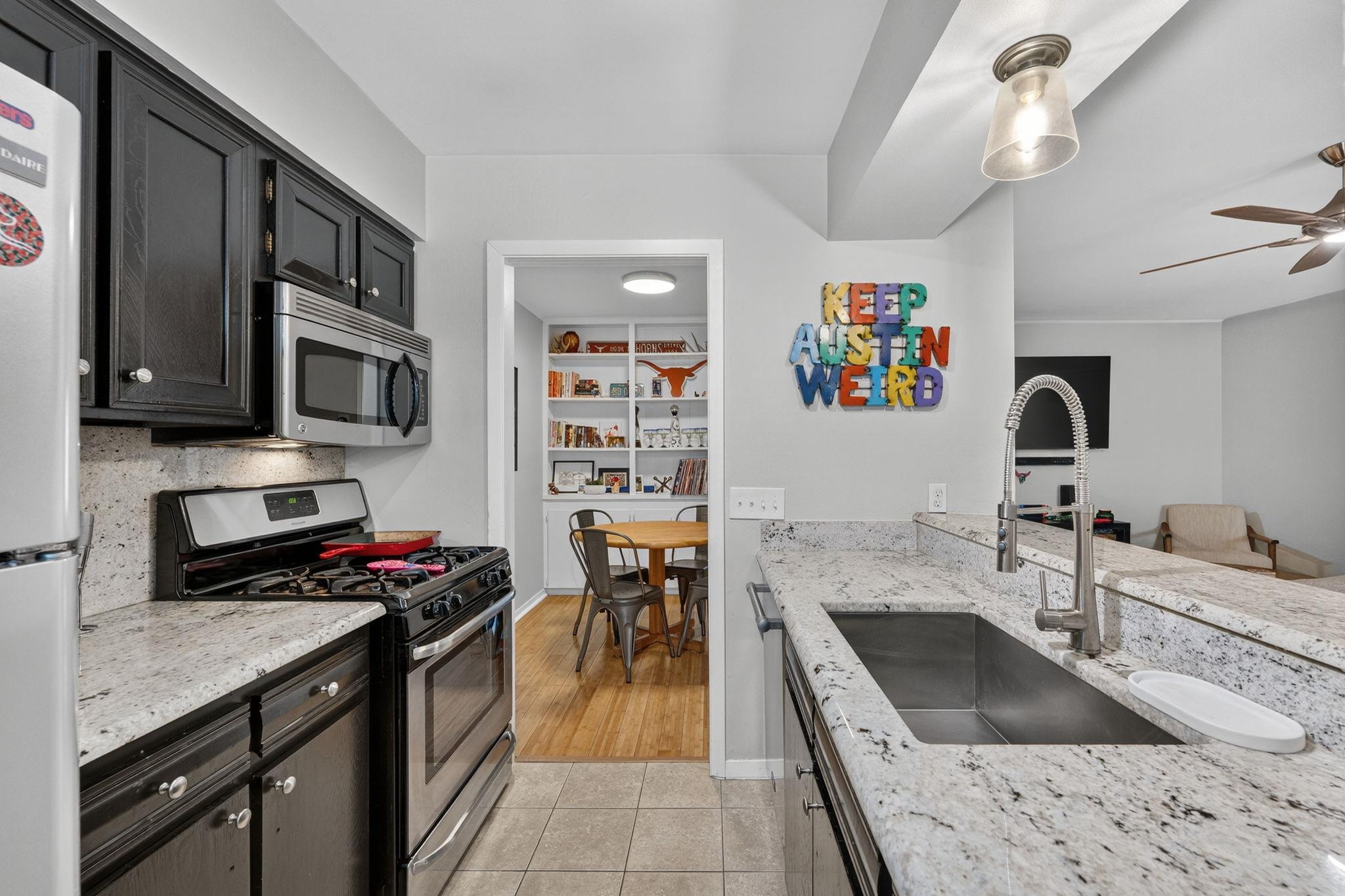 1240 Barton Hills Dr # 206, Austin, TX 78704