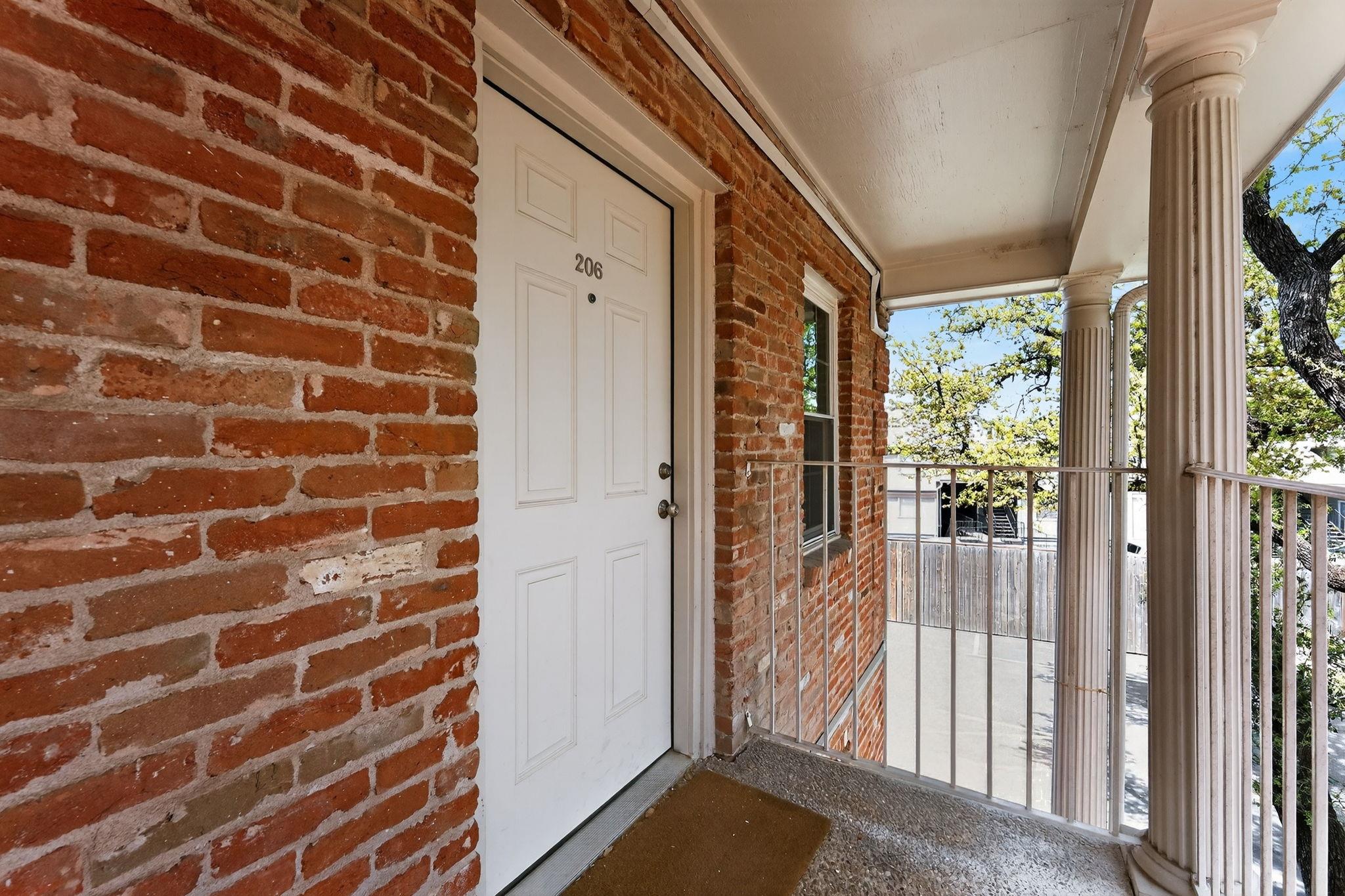 1240 Barton Hills Dr # 206, Austin, TX 78704