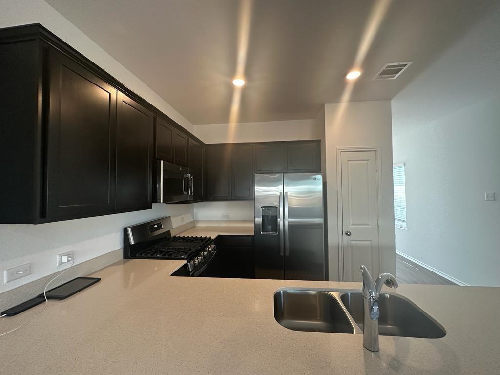 239 Mica Trl, San Marcos, TX 78656