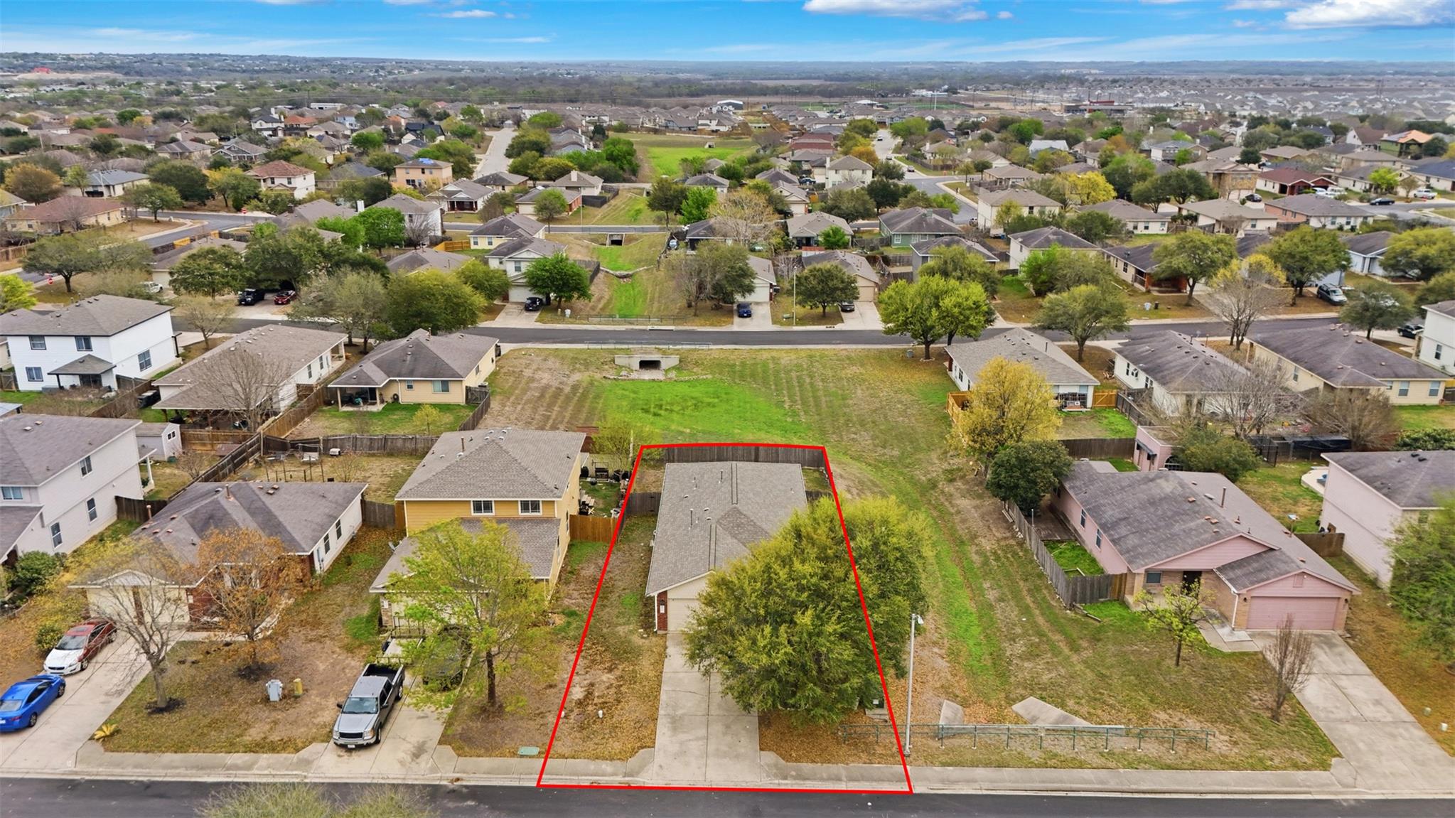 164 Opal Lake Dr, Kyle, TX 78640