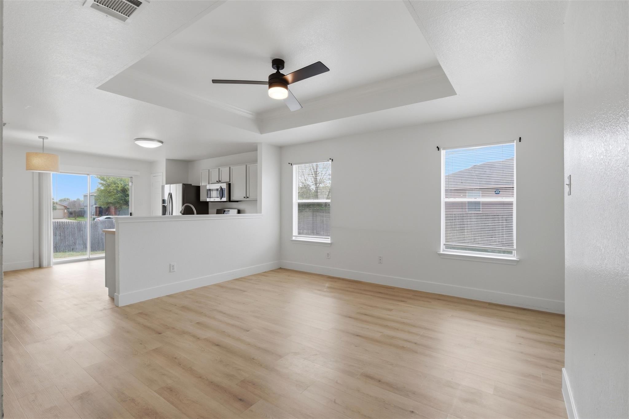 164 Opal Lake Dr, Kyle, TX 78640