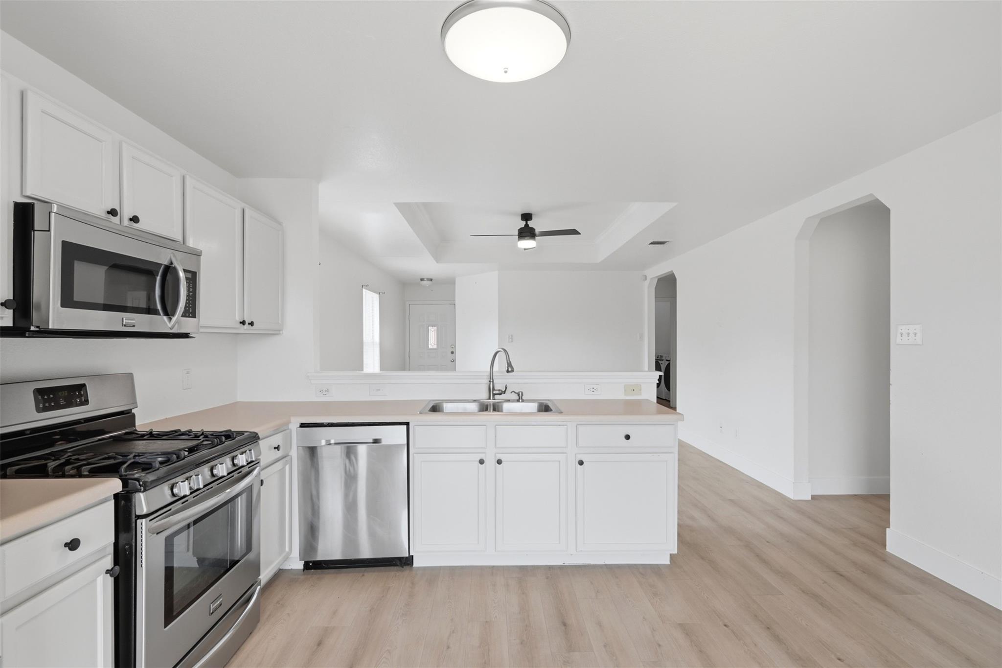 164 Opal Lake Dr, Kyle, TX 78640