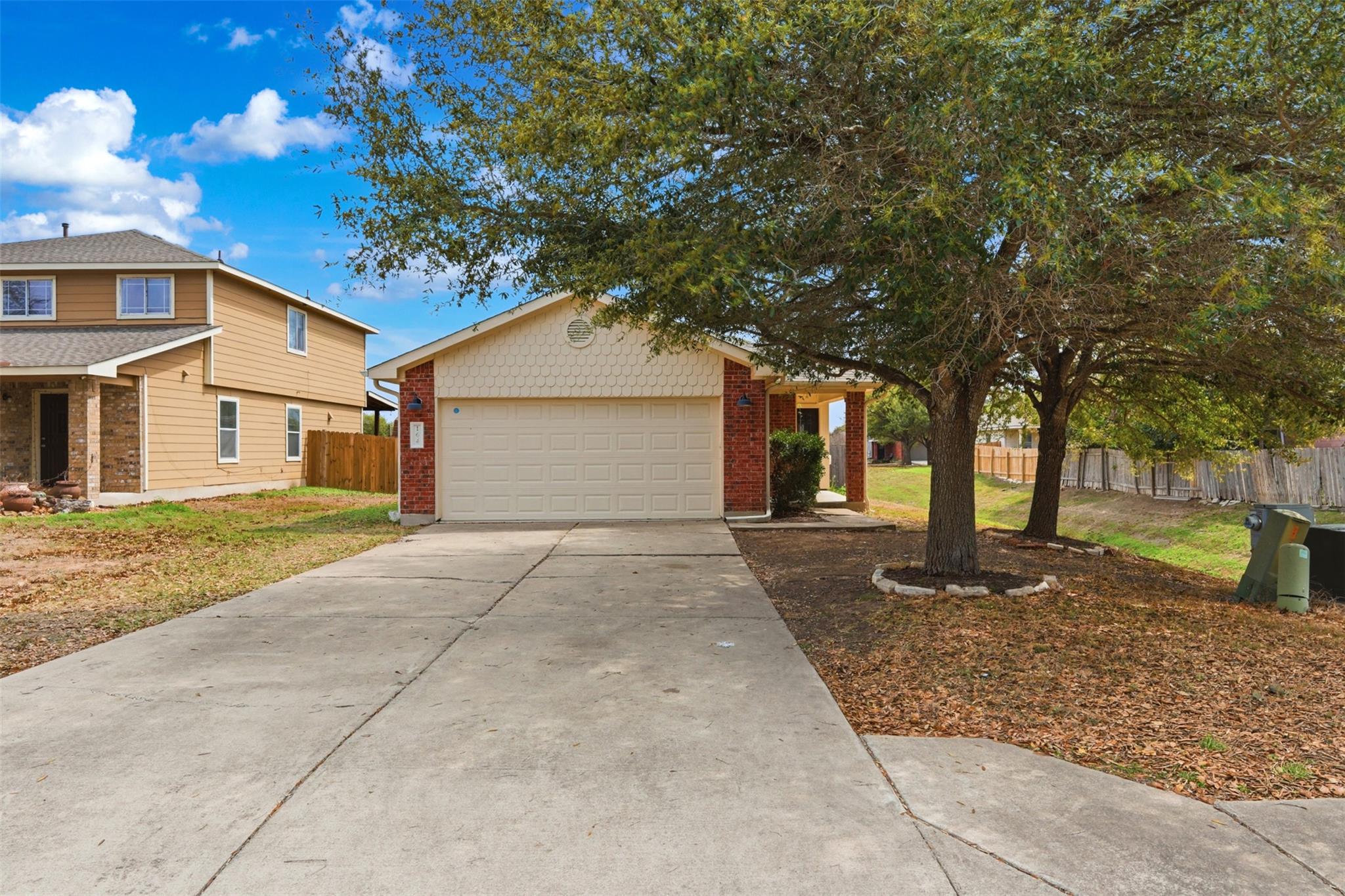 164 Opal Lake Dr, Kyle, TX 78640