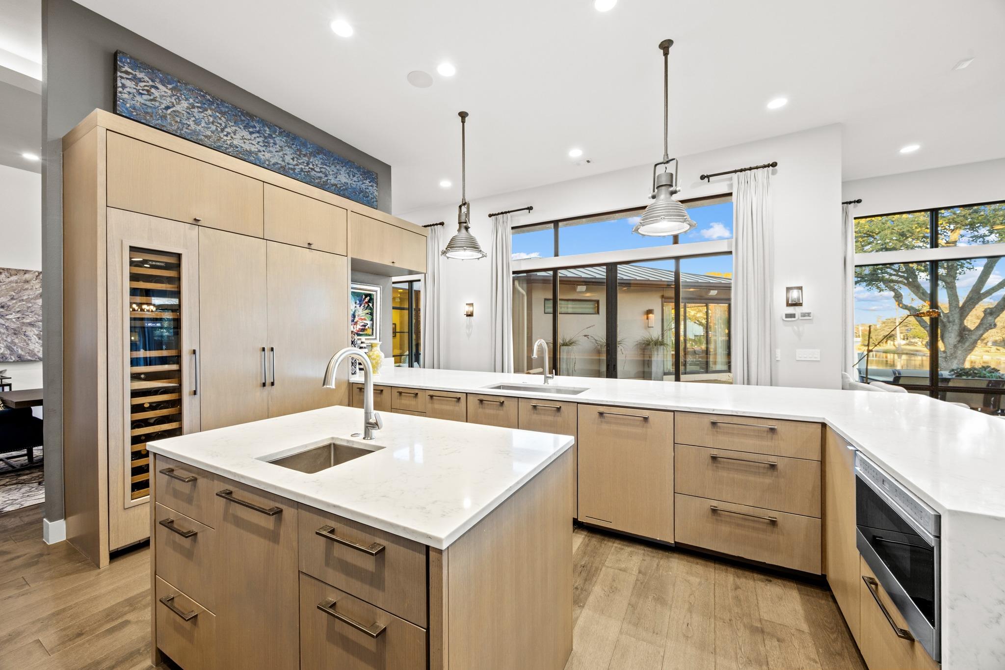 101 Harbor Light Blvd, Horseshoe Bay, TX 78657