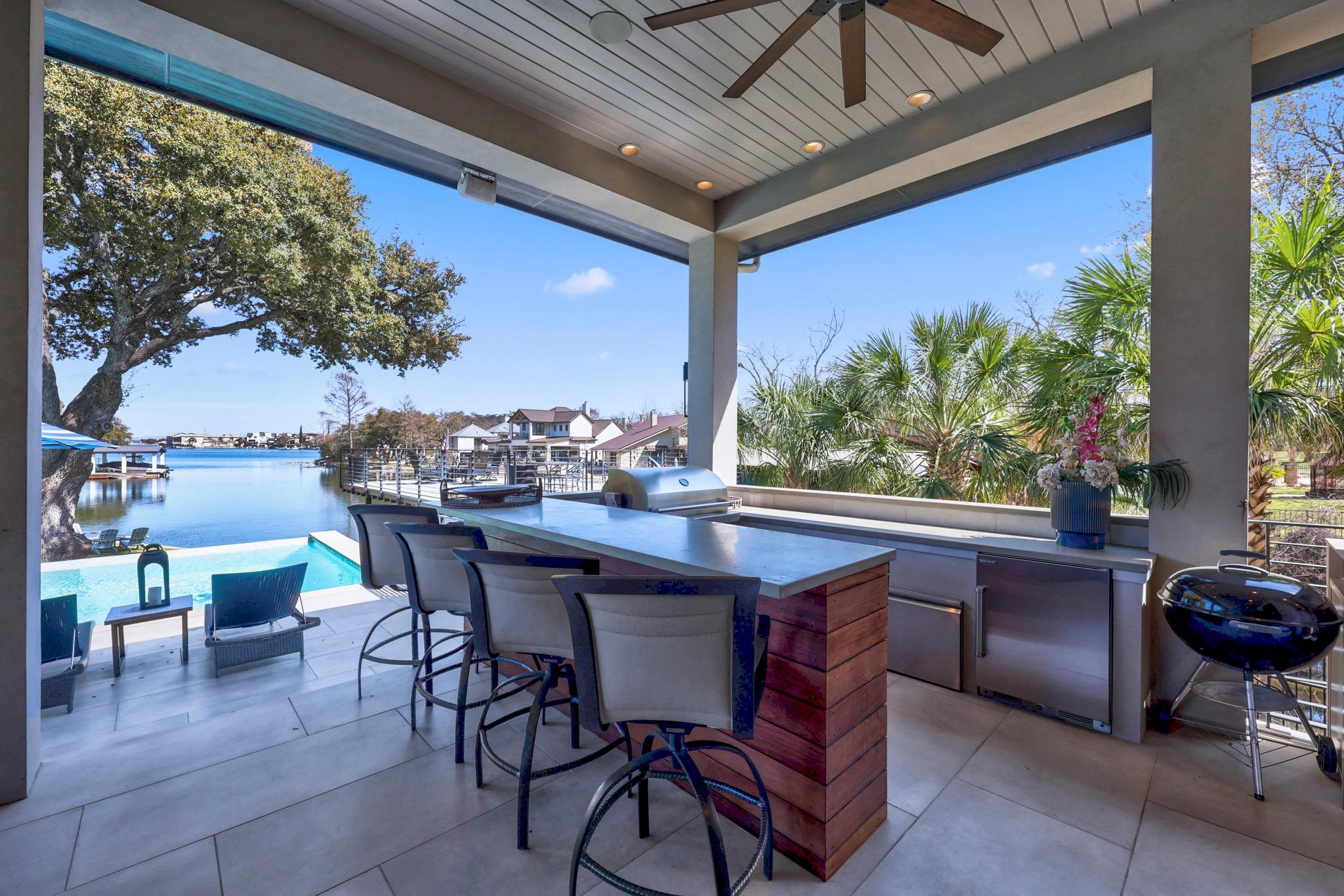 101 Harbor Light Blvd, Horseshoe Bay, TX 78657