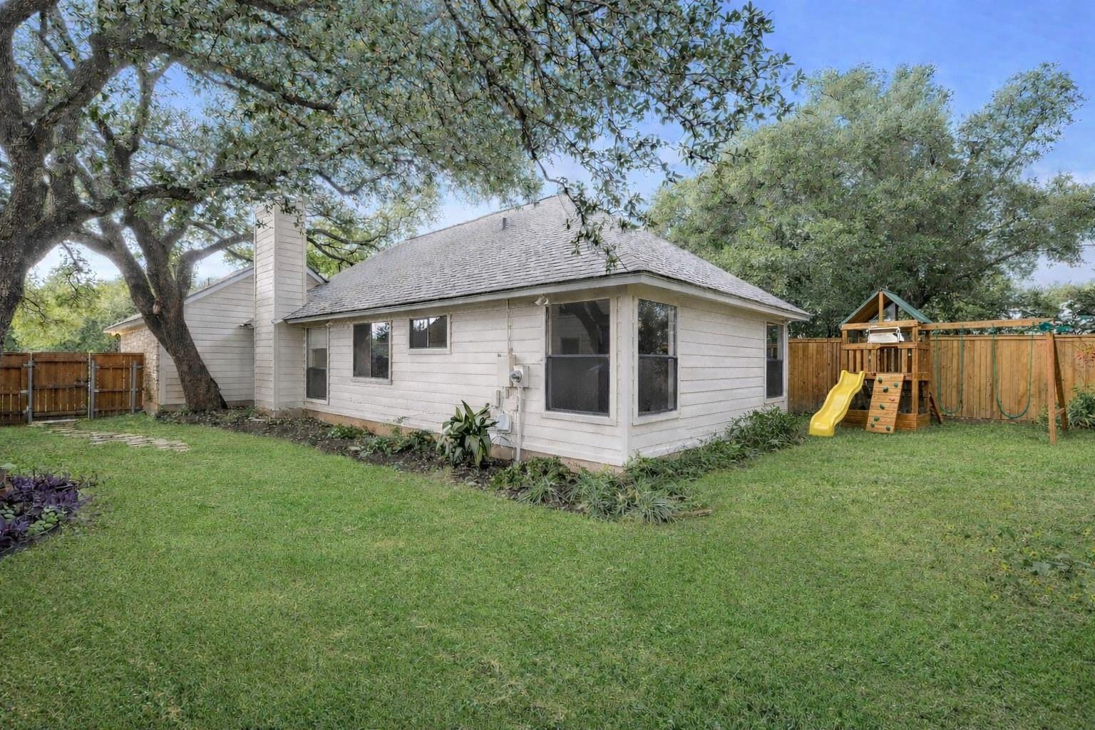 8302 Mendota Cv, Austin, TX 78717