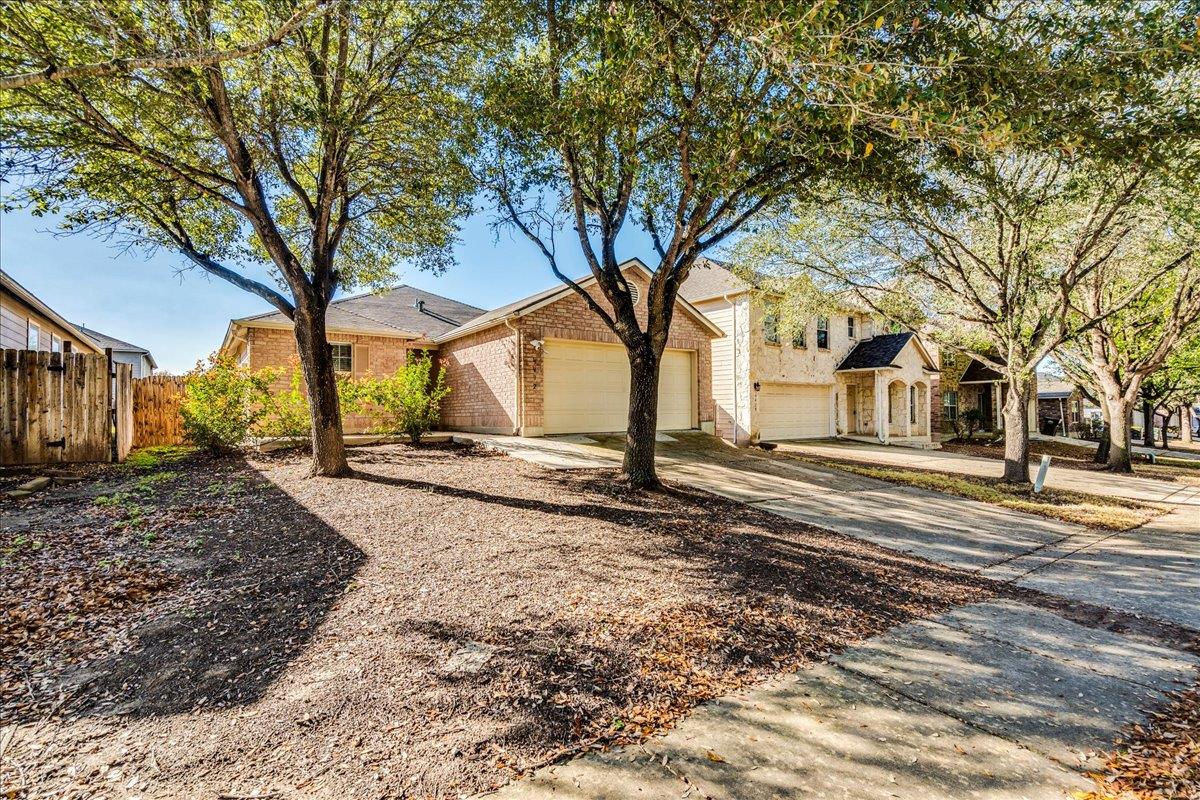 3432 Whisper Blf, Schertz, TX 78108