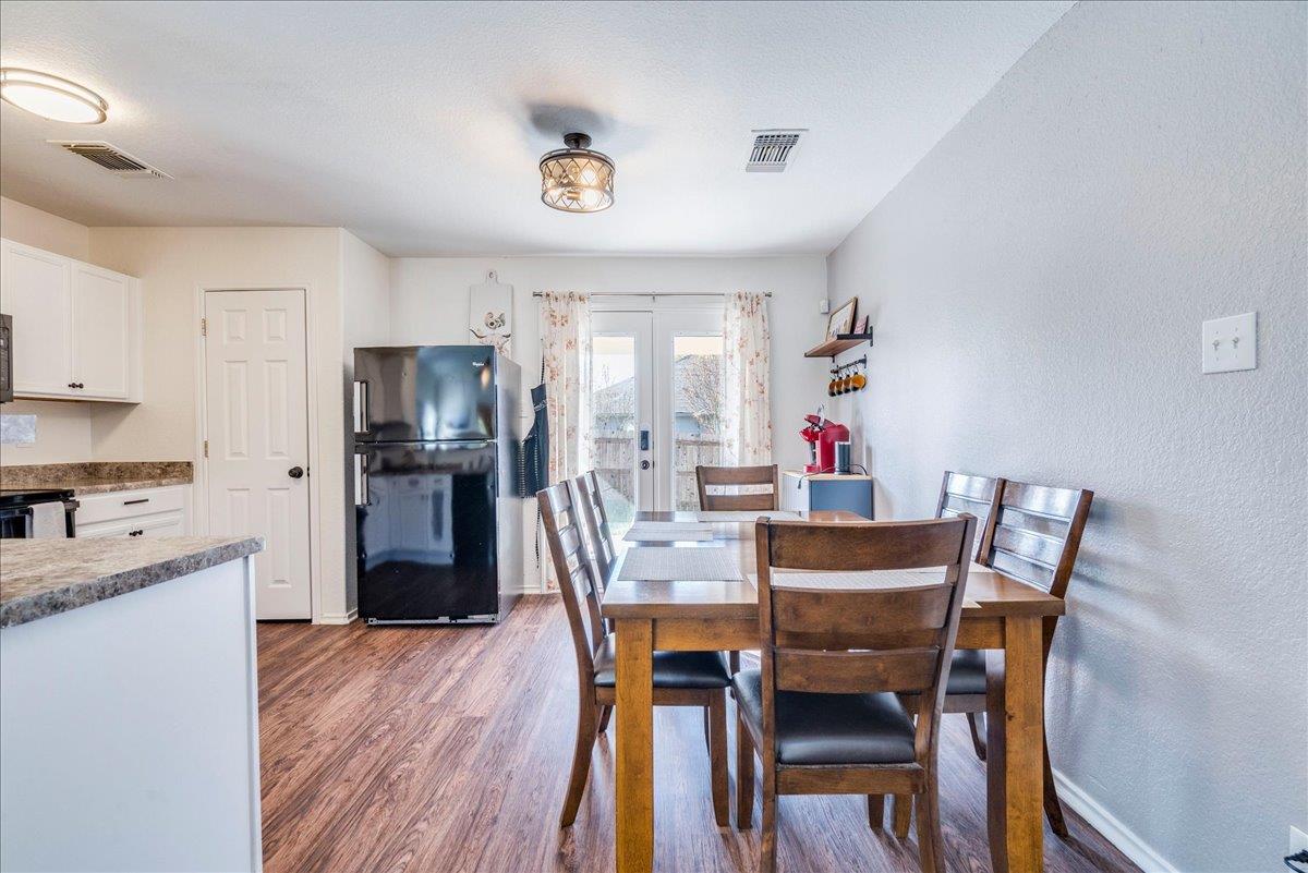 3432 Whisper Blf, Schertz, TX 78108