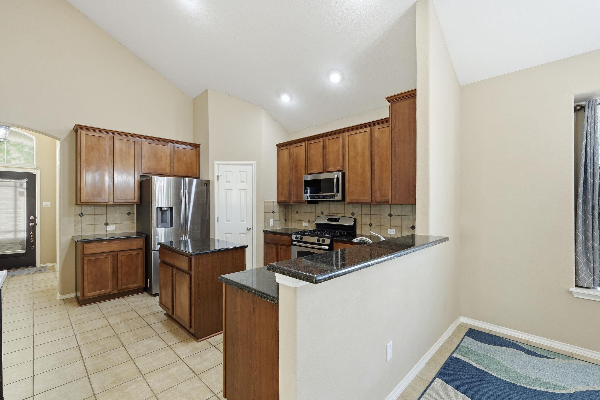 11221 McKinney Spring Dr, Austin, TX 78717