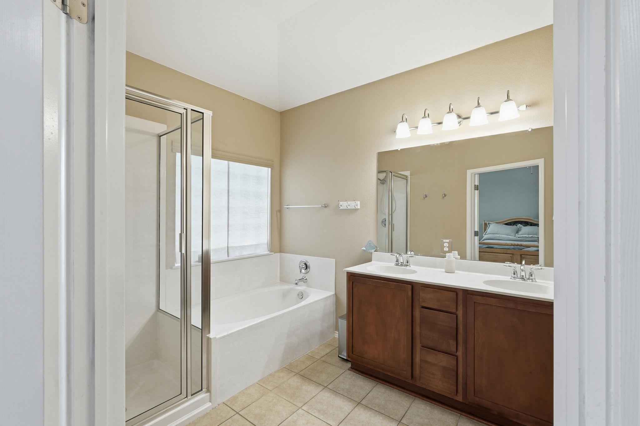 11221 McKinney Spring Dr, Austin, TX 78717