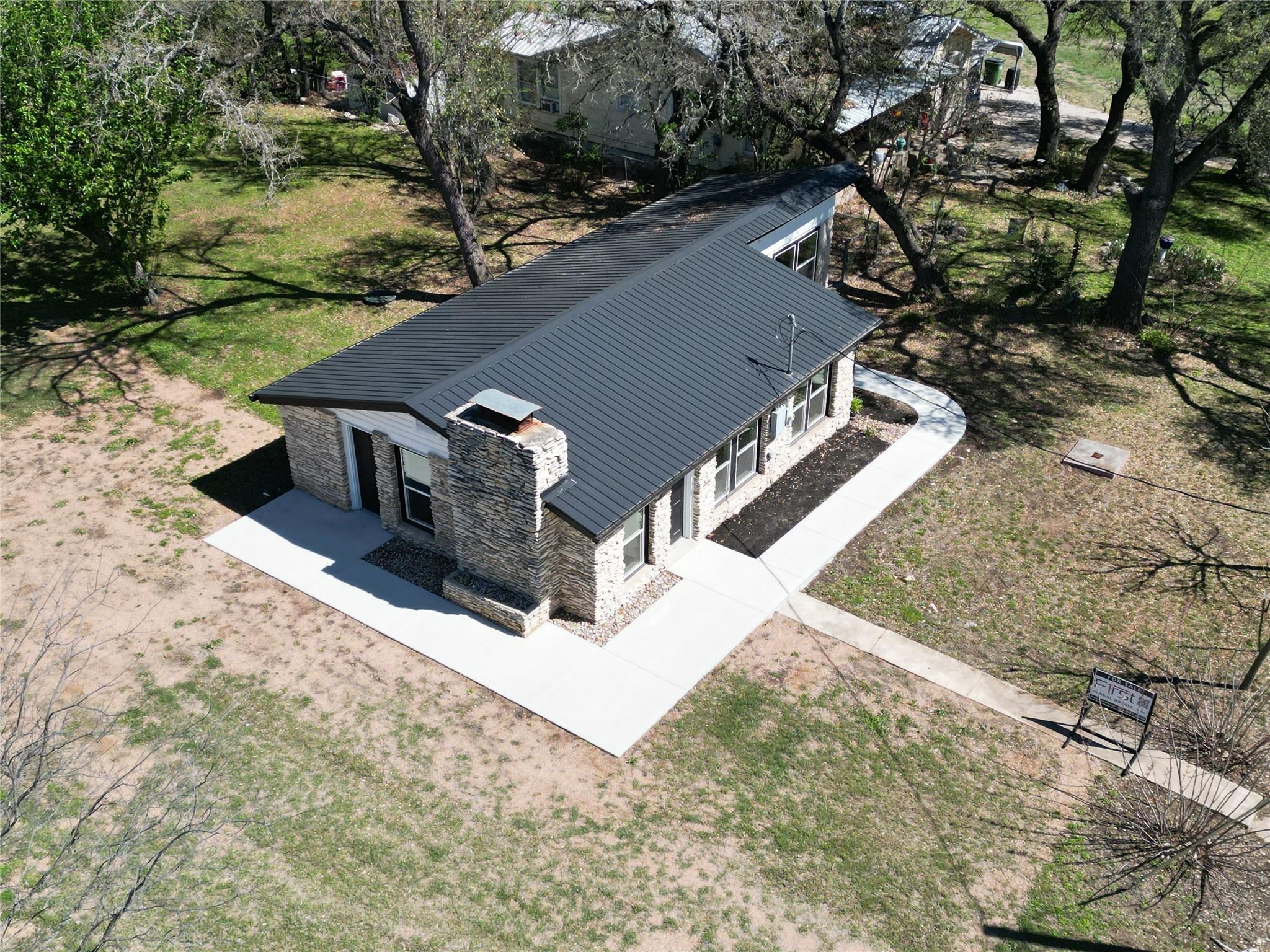201 County Road 279, Liberty Hill, TX 78642