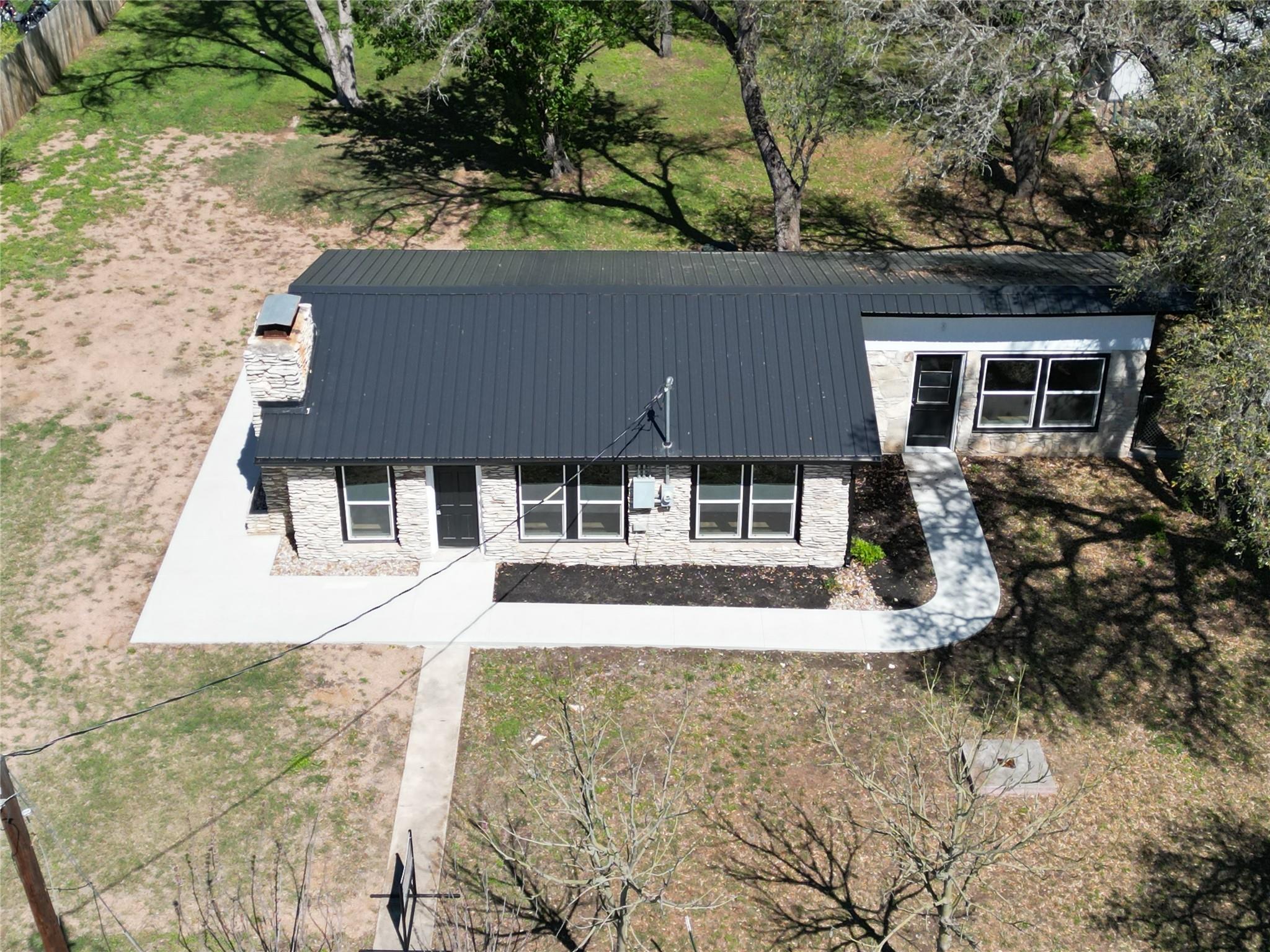 201 County Road 279, Liberty Hill, TX 78642