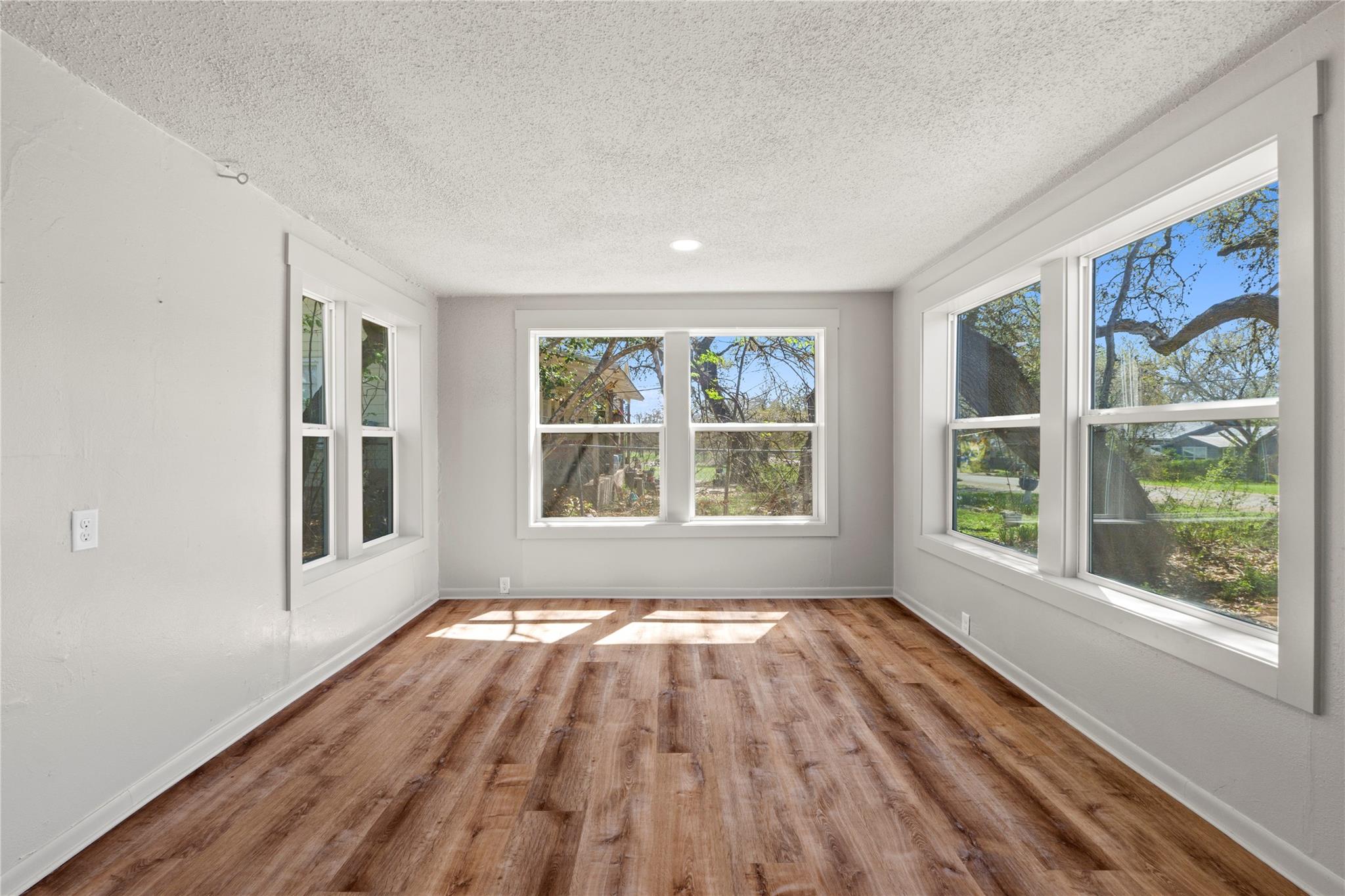 201 County Road 279, Liberty Hill, TX 78642