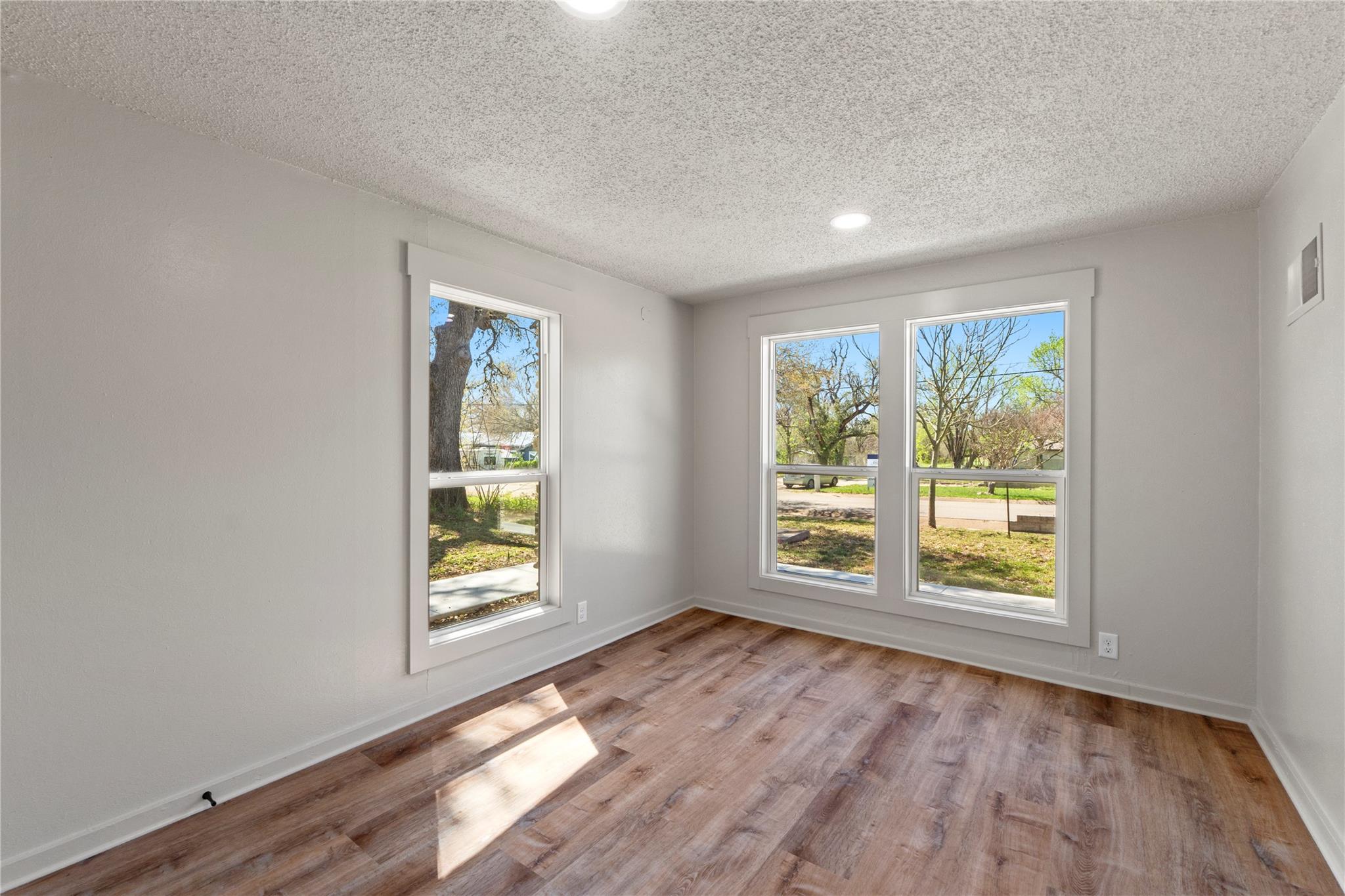 201 County Road 279, Liberty Hill, TX 78642