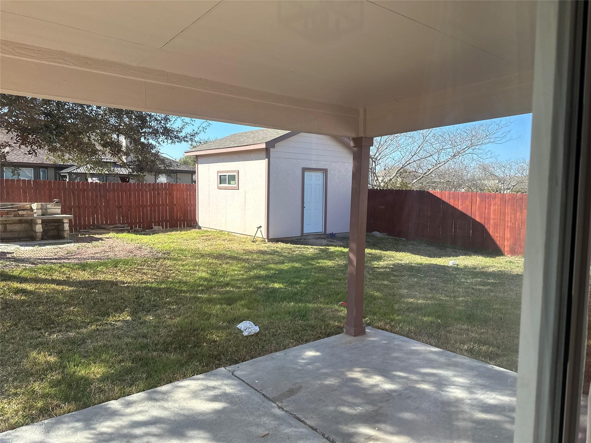 5005 Daymon Ct, Hutto, TX 78634