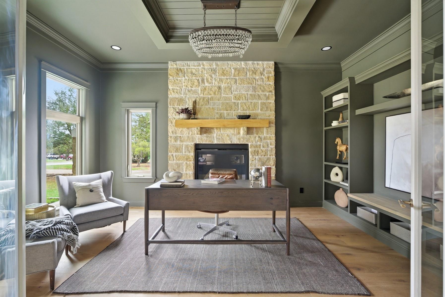 10259 Brangus Rd, Driftwood, TX 78619