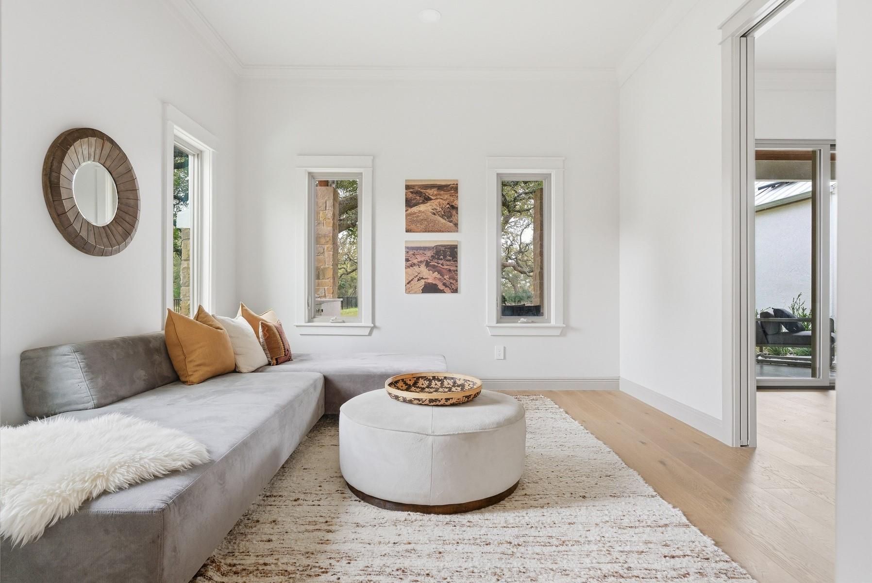 10259 Brangus Rd, Driftwood, TX 78619