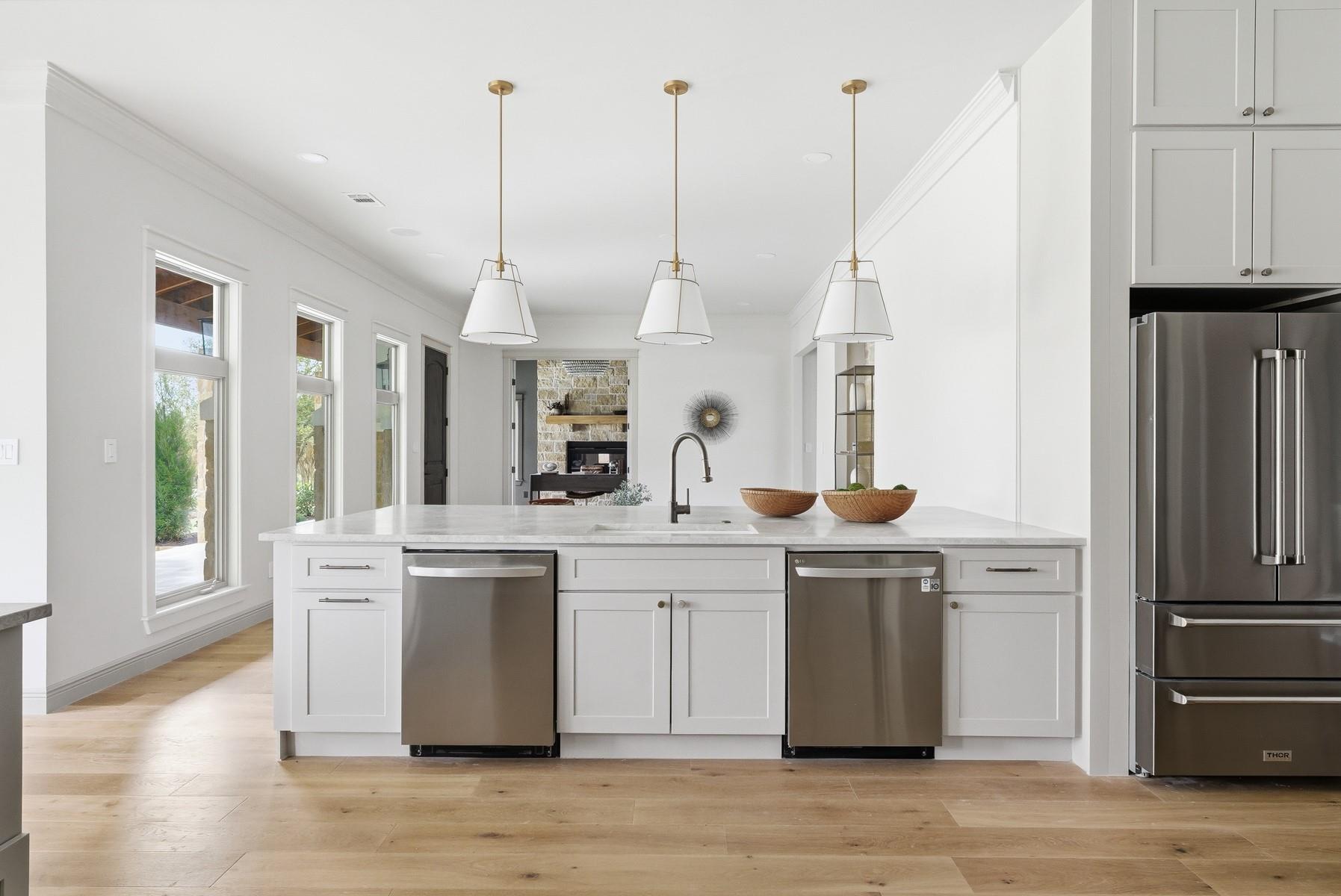 10259 Brangus Rd, Driftwood, TX 78619