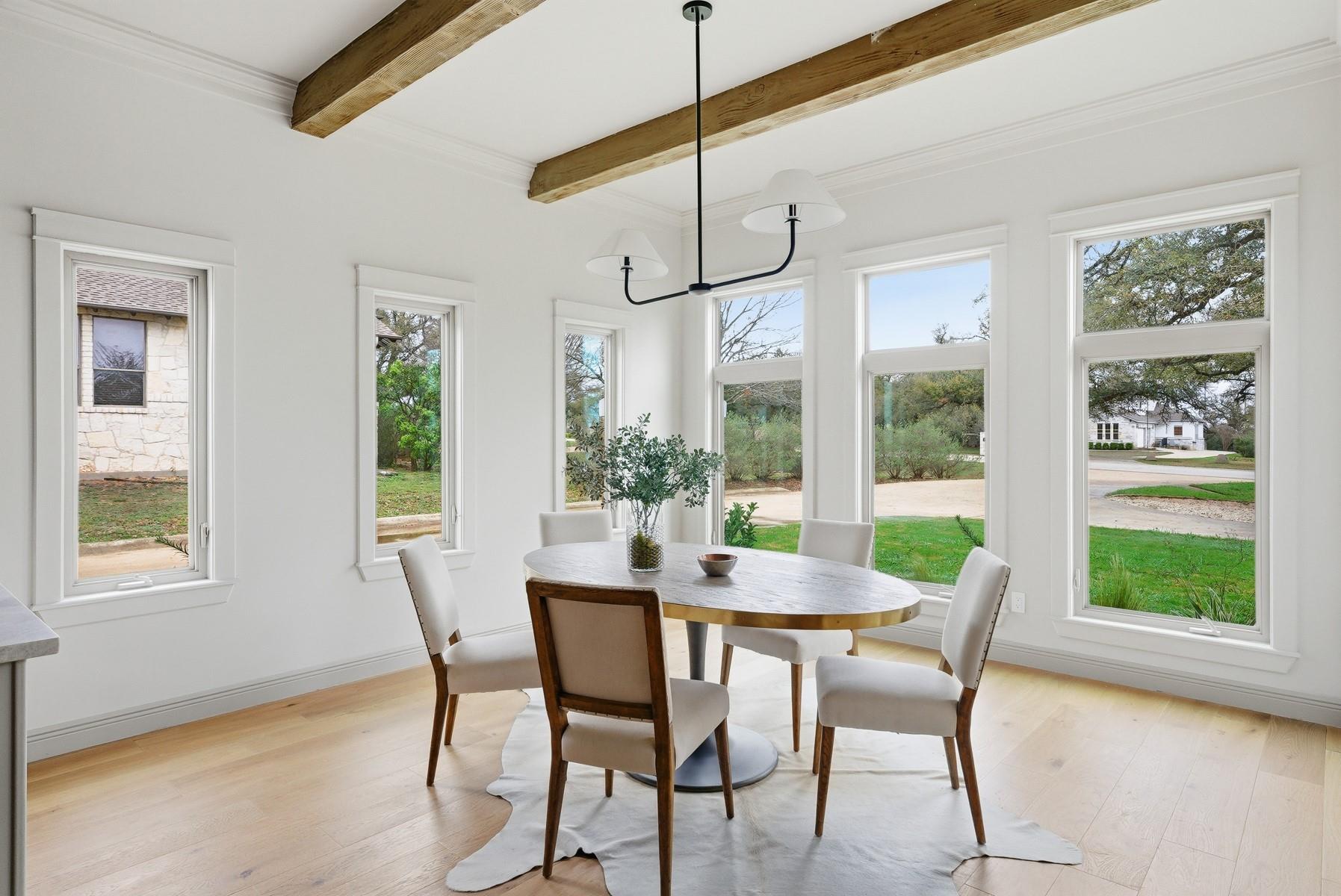 10259 Brangus Rd, Driftwood, TX 78619