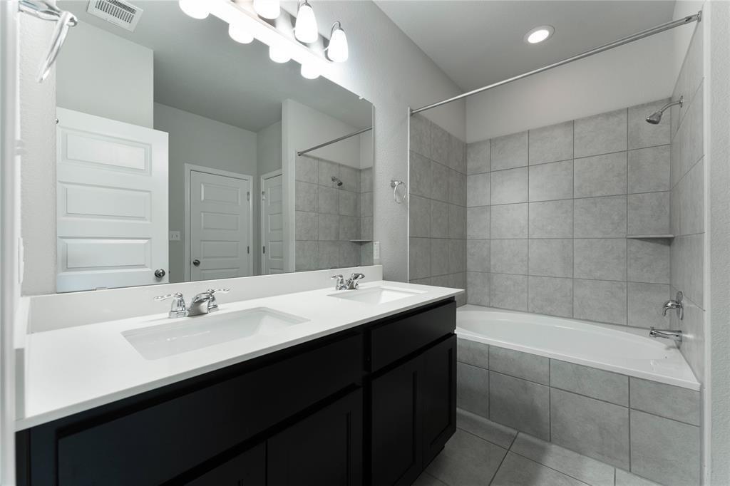 313 Syrah Ct, Leander, TX 78641