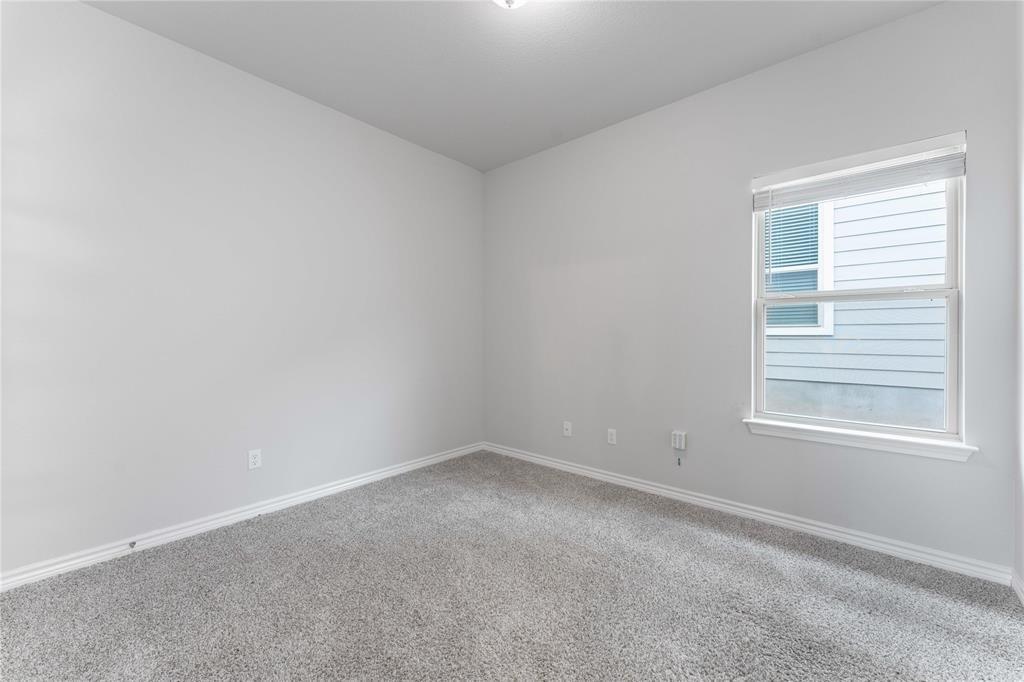 313 Syrah Ct, Leander, TX 78641