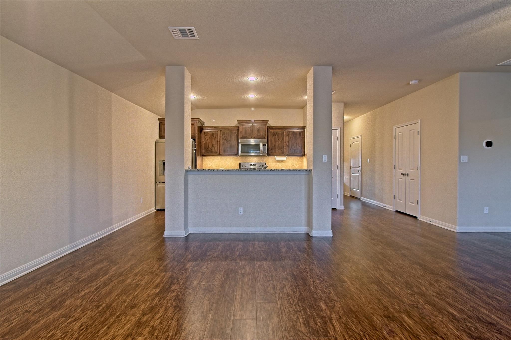 713 Hedgewood Dr, Georgetown, TX 78628