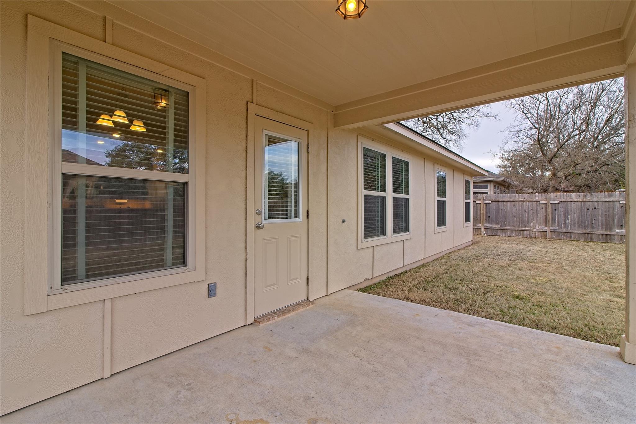 713 Hedgewood Dr, Georgetown, TX 78628