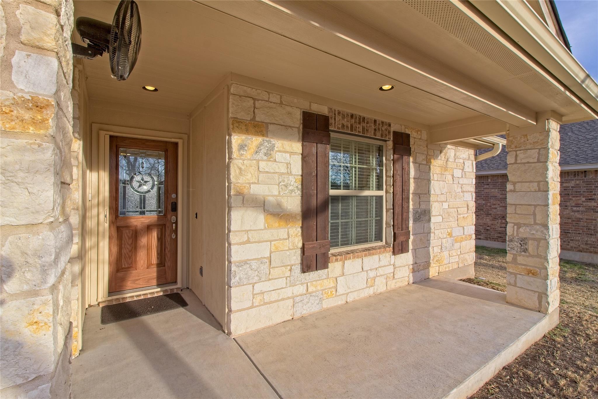 713 Hedgewood Dr, Georgetown, TX 78628