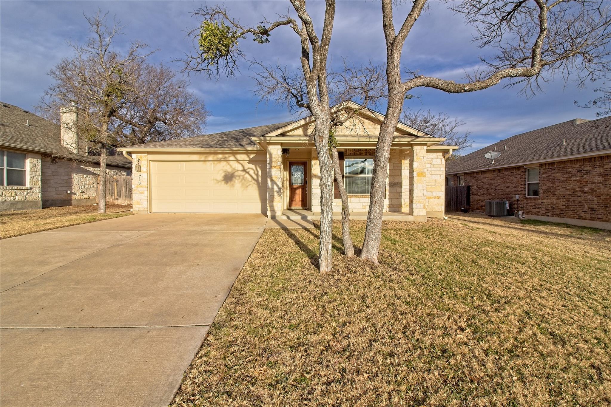 713 Hedgewood Dr, Georgetown, TX 78628
