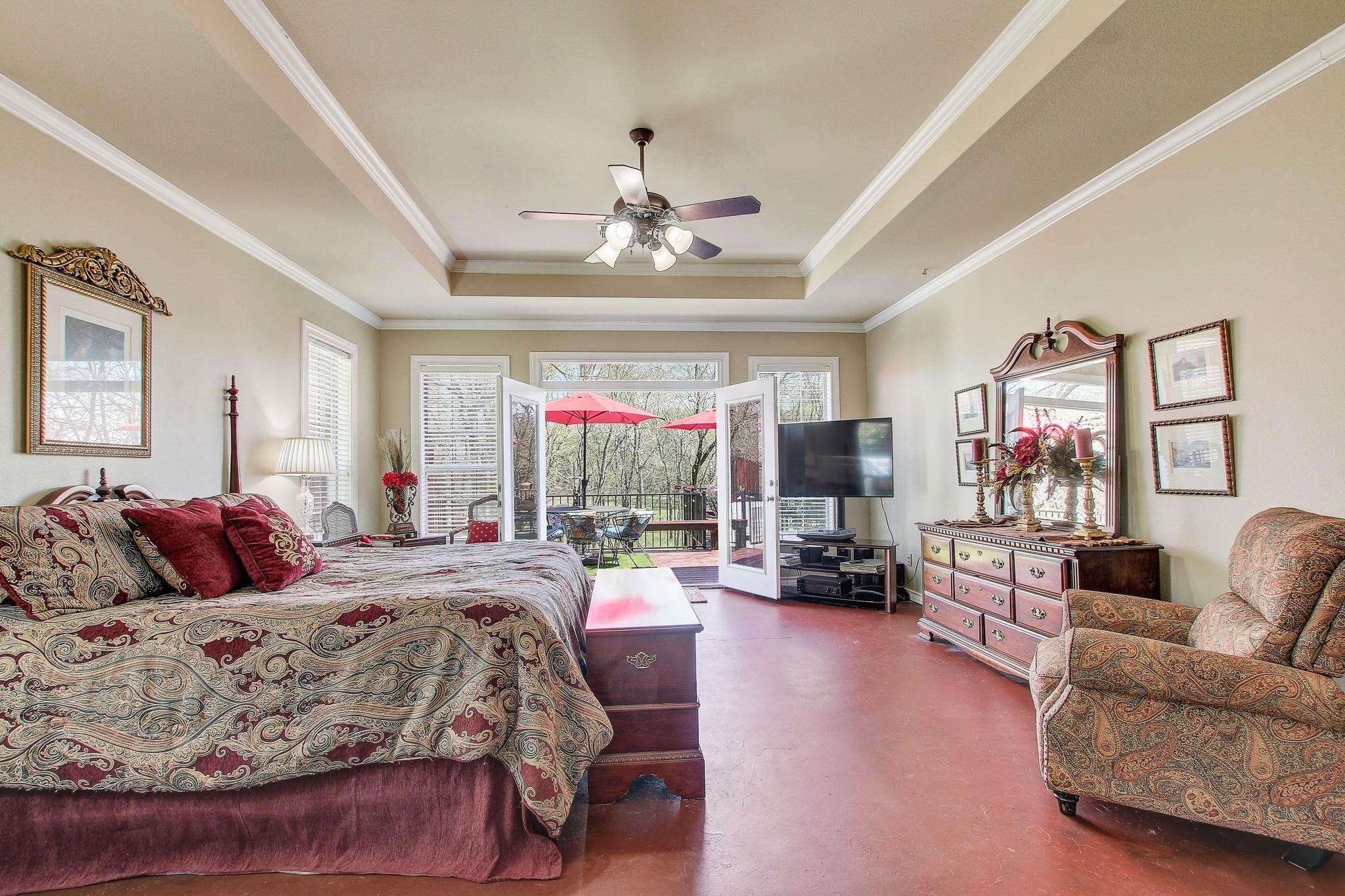 200 Carriage House Rd, Salado, TX 76571