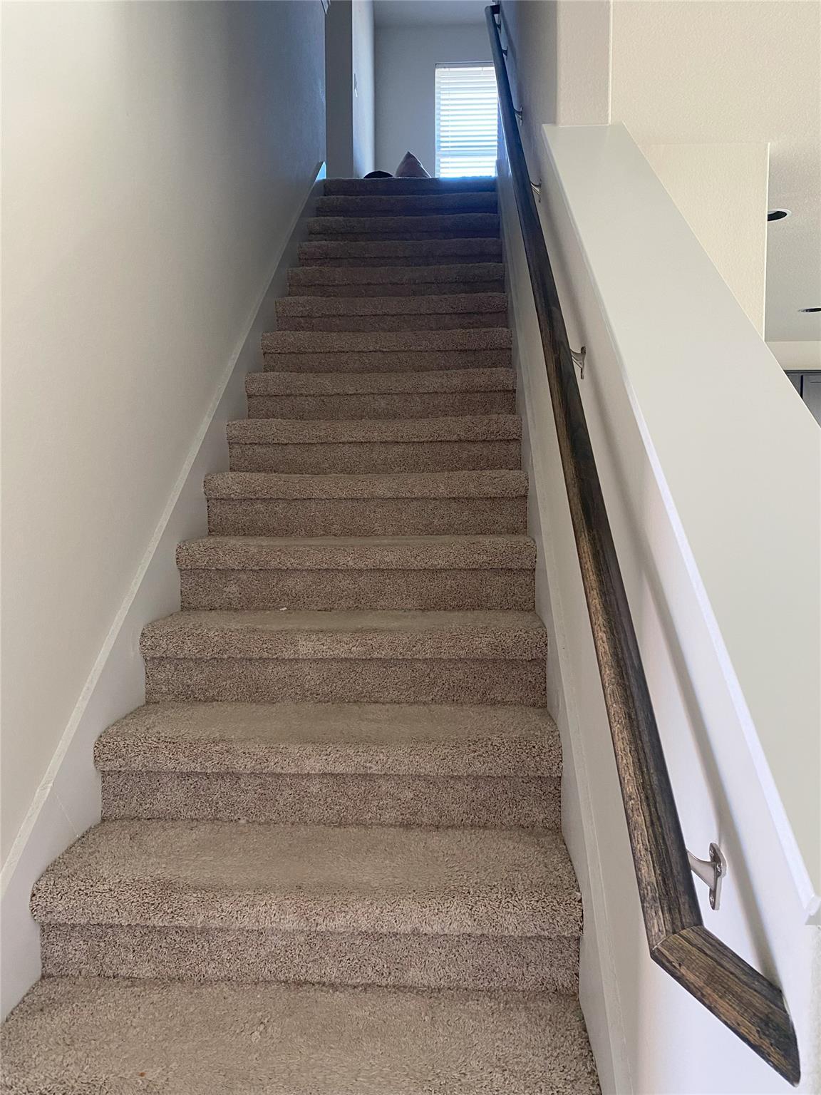 211 Living Reef Dr, Maxwell, TX 78656