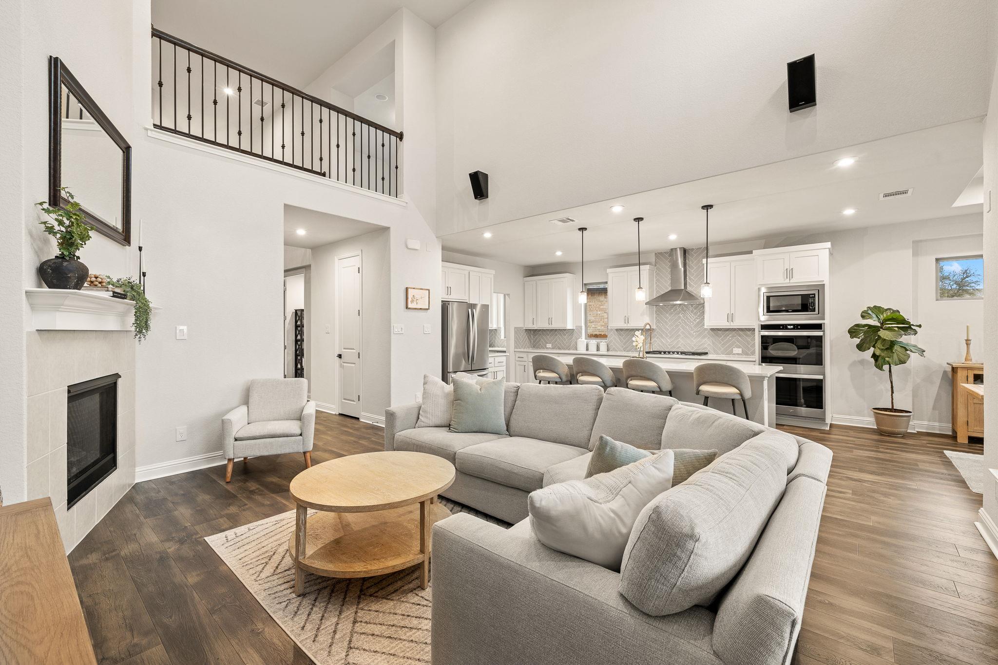 22313 Hidden Sage Cir, Lago Vista, TX 78645