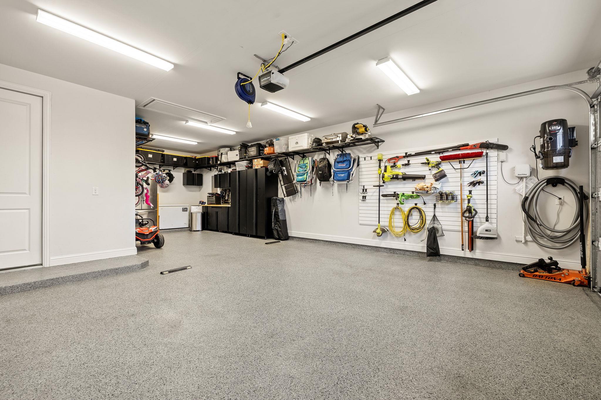 22313 Hidden Sage Cir, Lago Vista, TX 78645